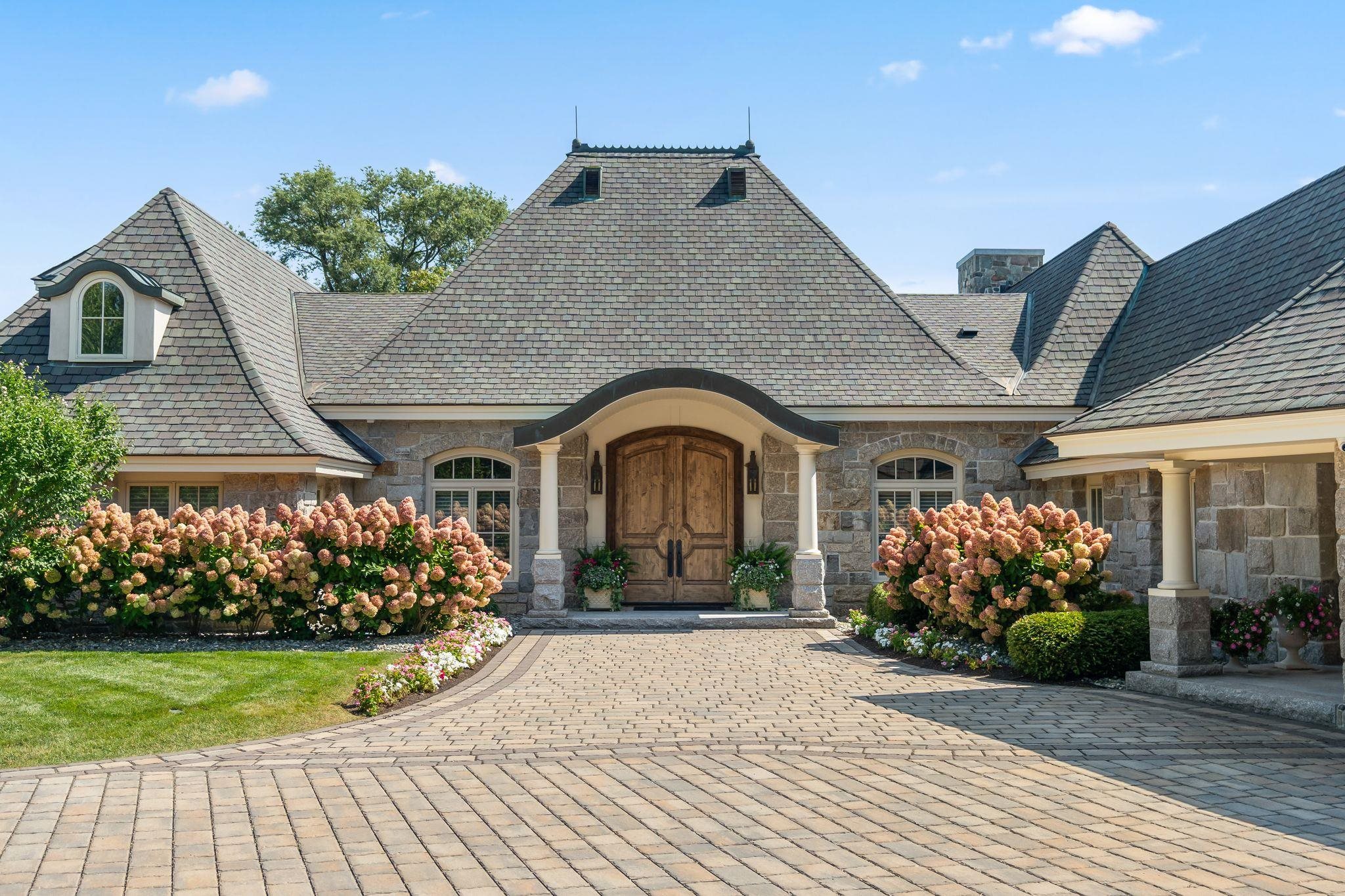 85 Wentworth Rd, Rye, NH 03870