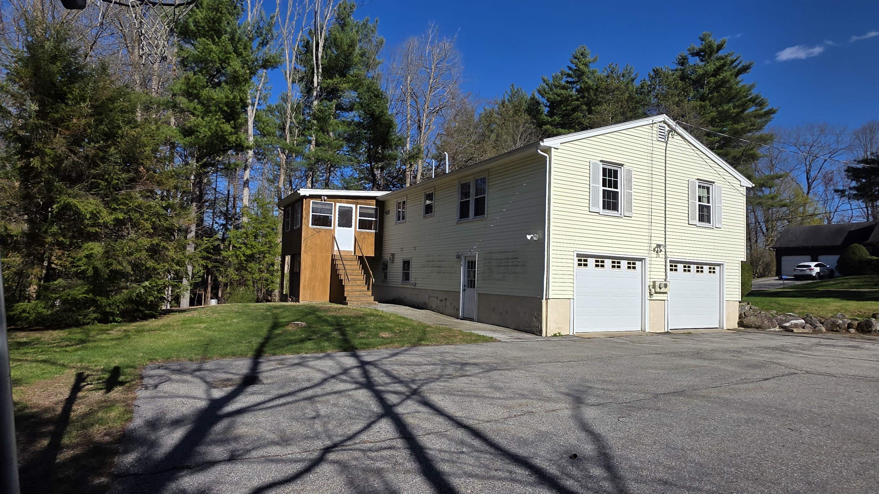 20 Blair Ave, Hillsborough, NH 03244