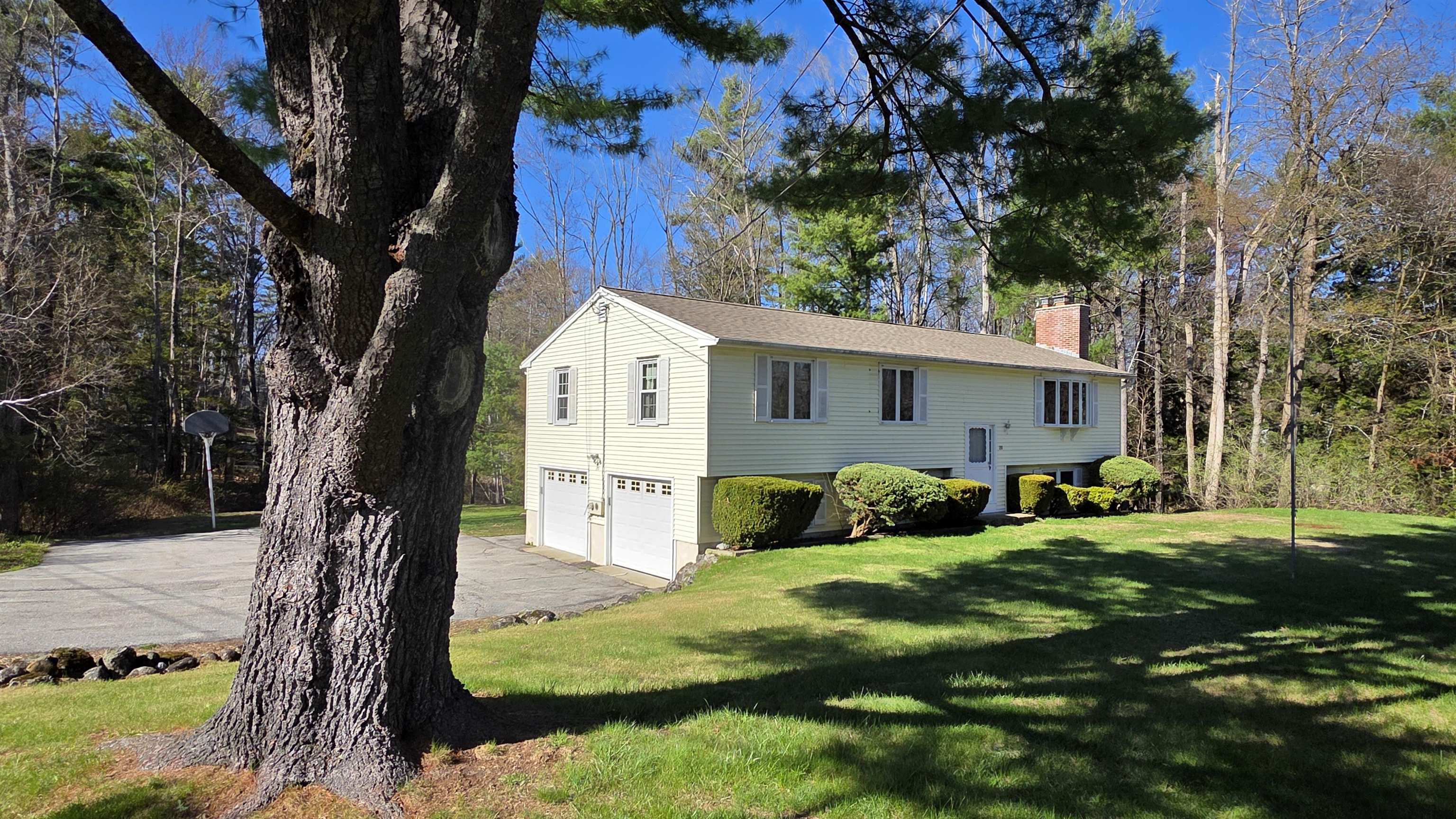 20 Blair Ave, Hillsborough, NH 03244