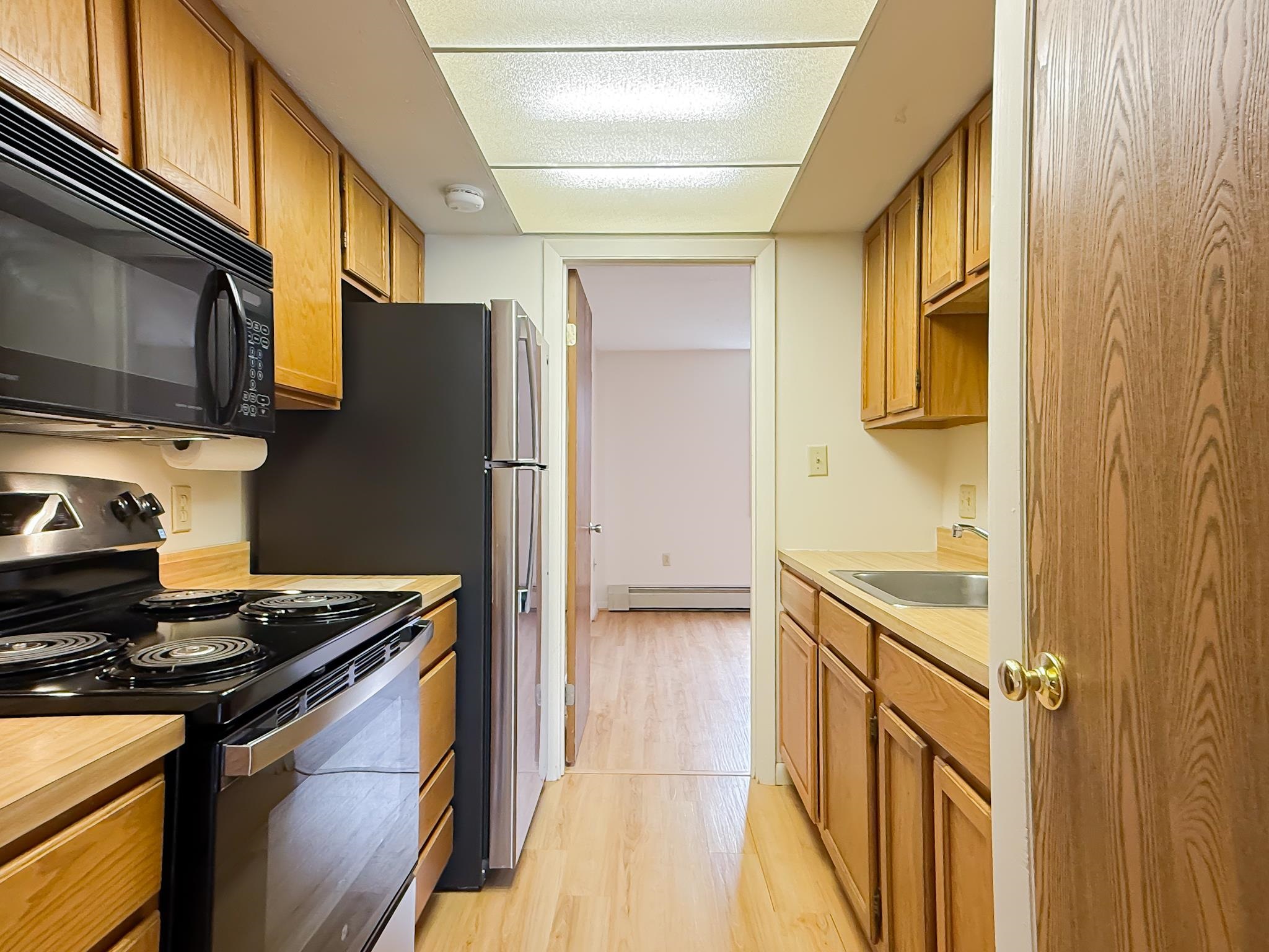 1005 Cocheco Ct, Dover, NH 03820