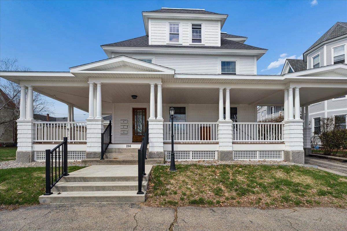 286 Coolidge Ave, Manchester, NH 03102