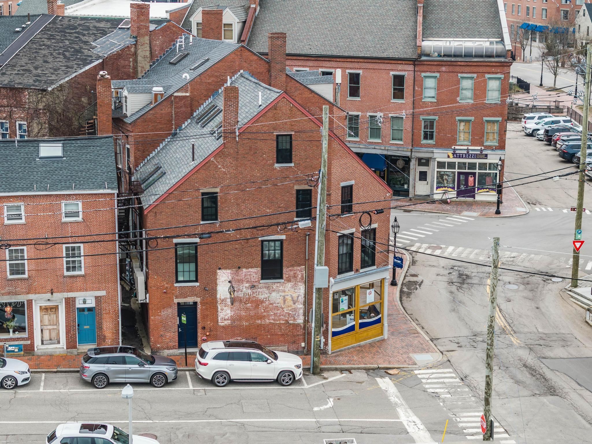 8 Bow St, Portsmouth, NH 03801