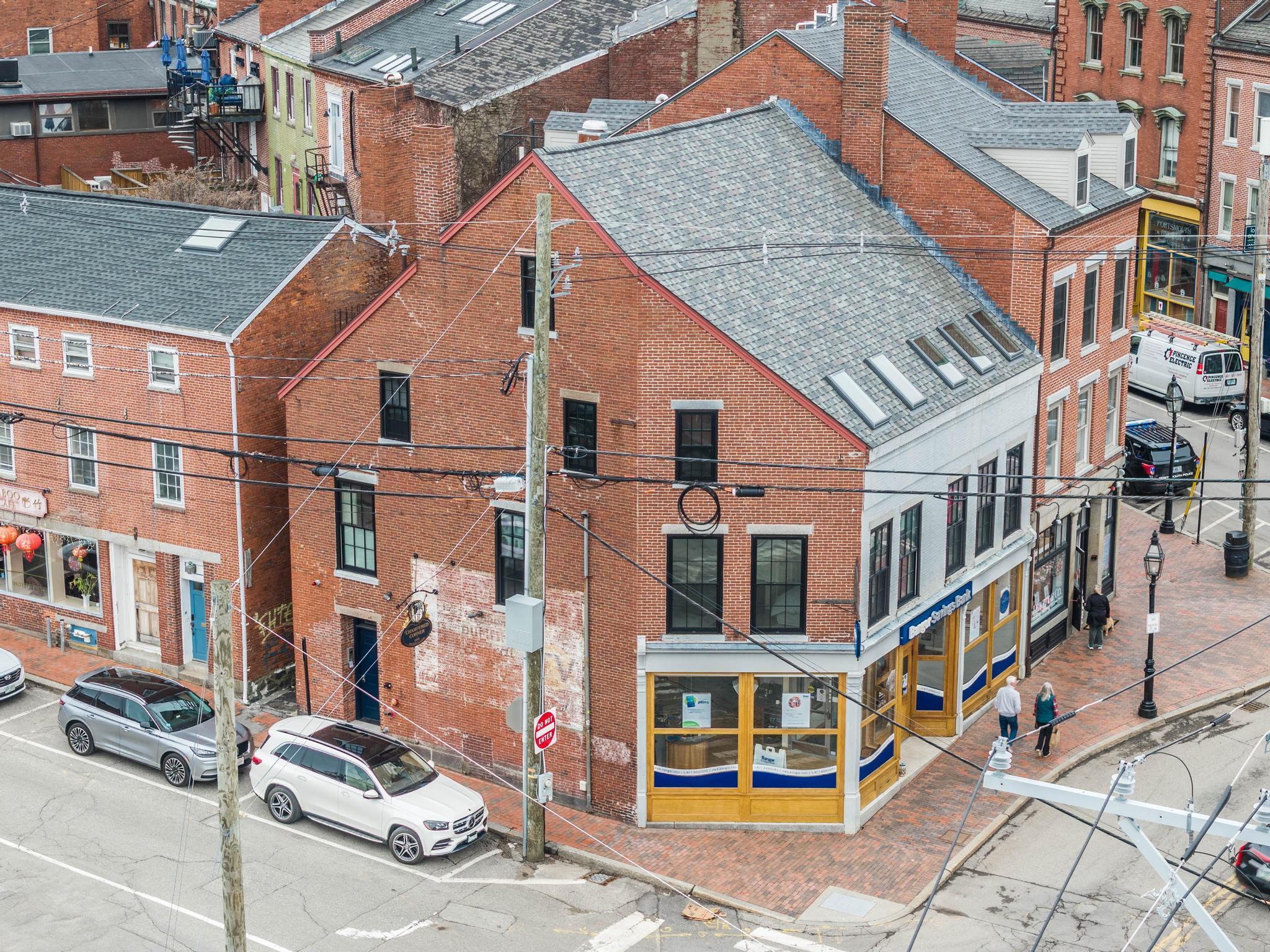 8 Bow St, Portsmouth, NH 03801