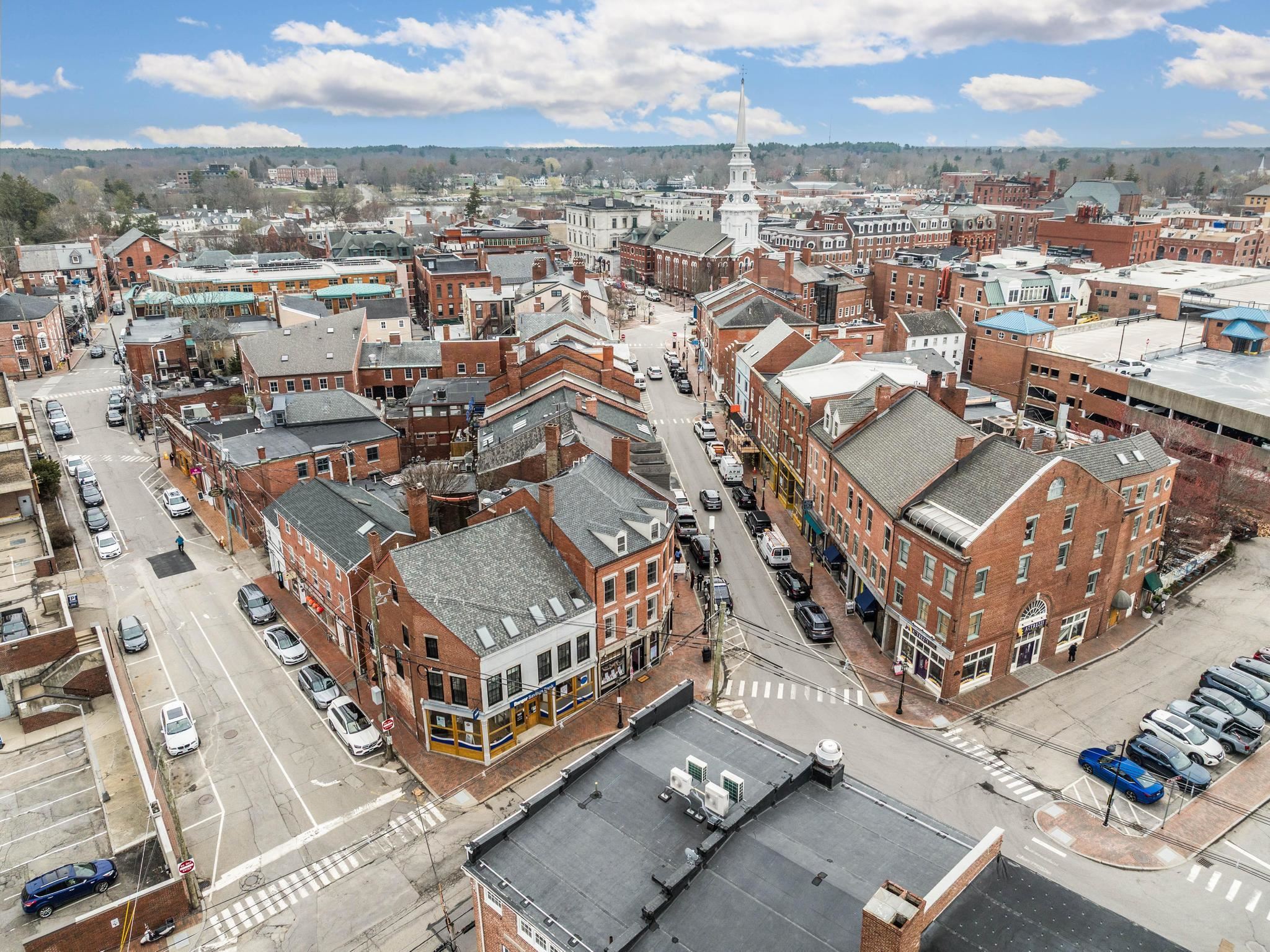 8 Bow St, Portsmouth, NH 03801