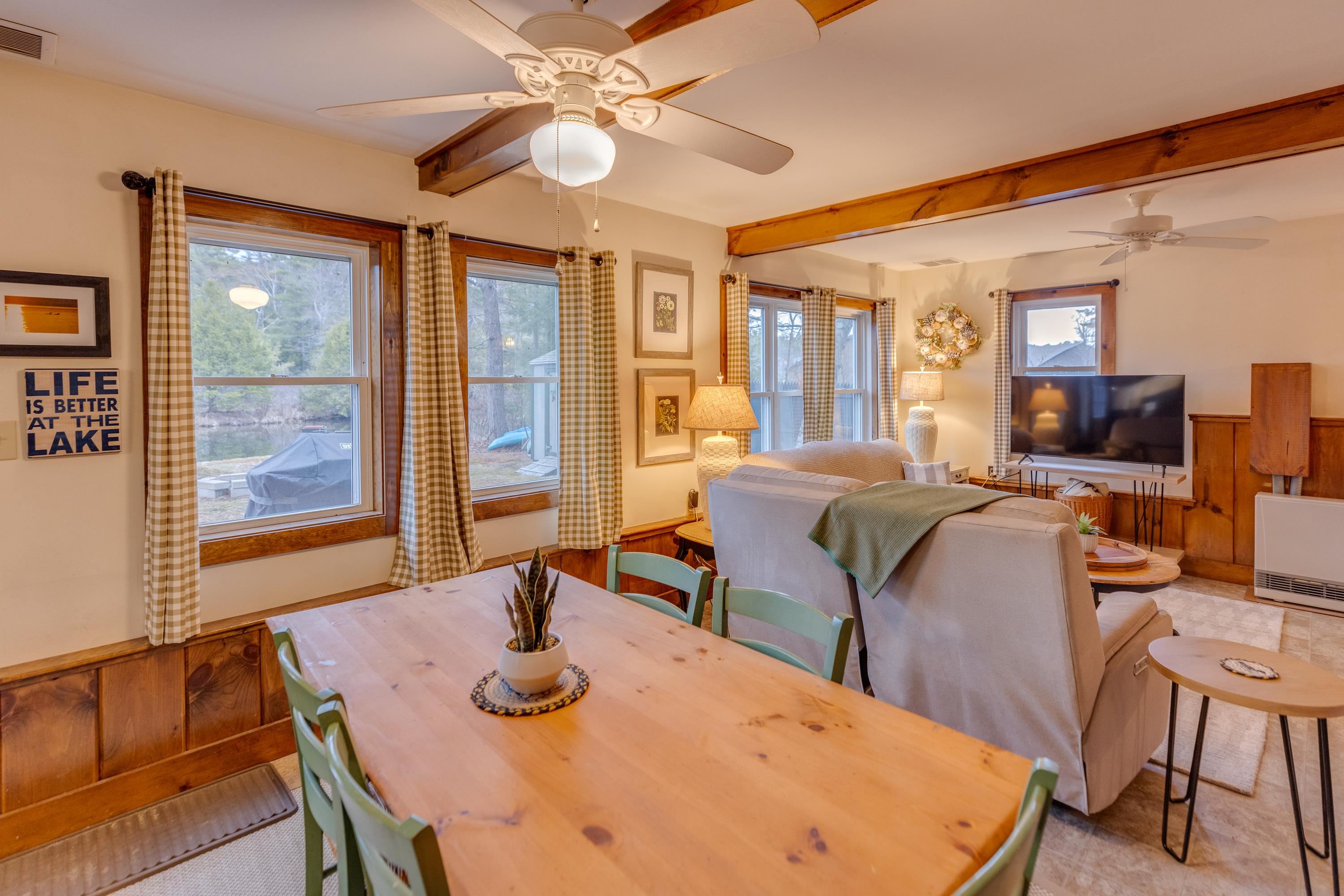 255 River St, Ashland, NH 03217