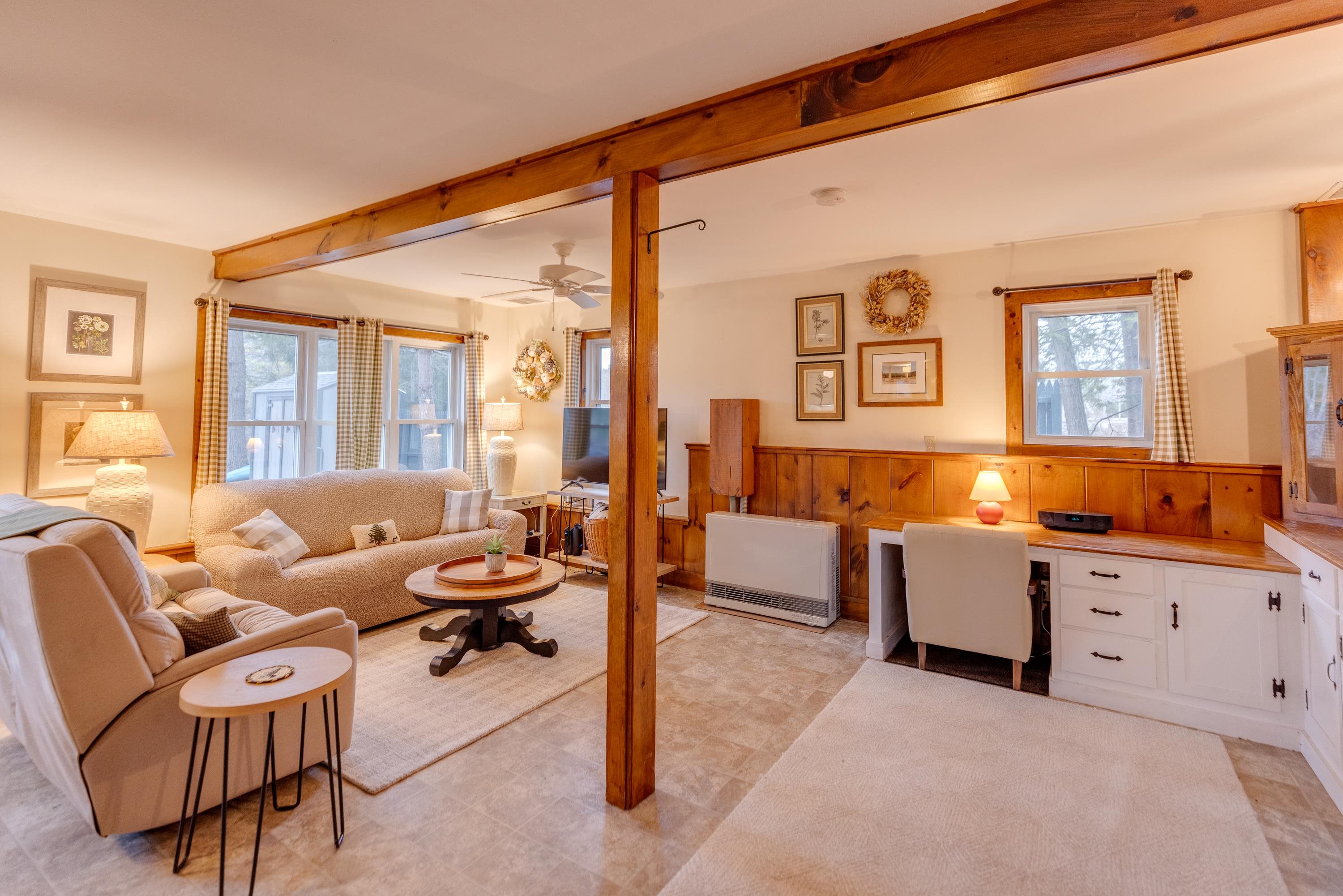 255 River St, Ashland, NH 03217