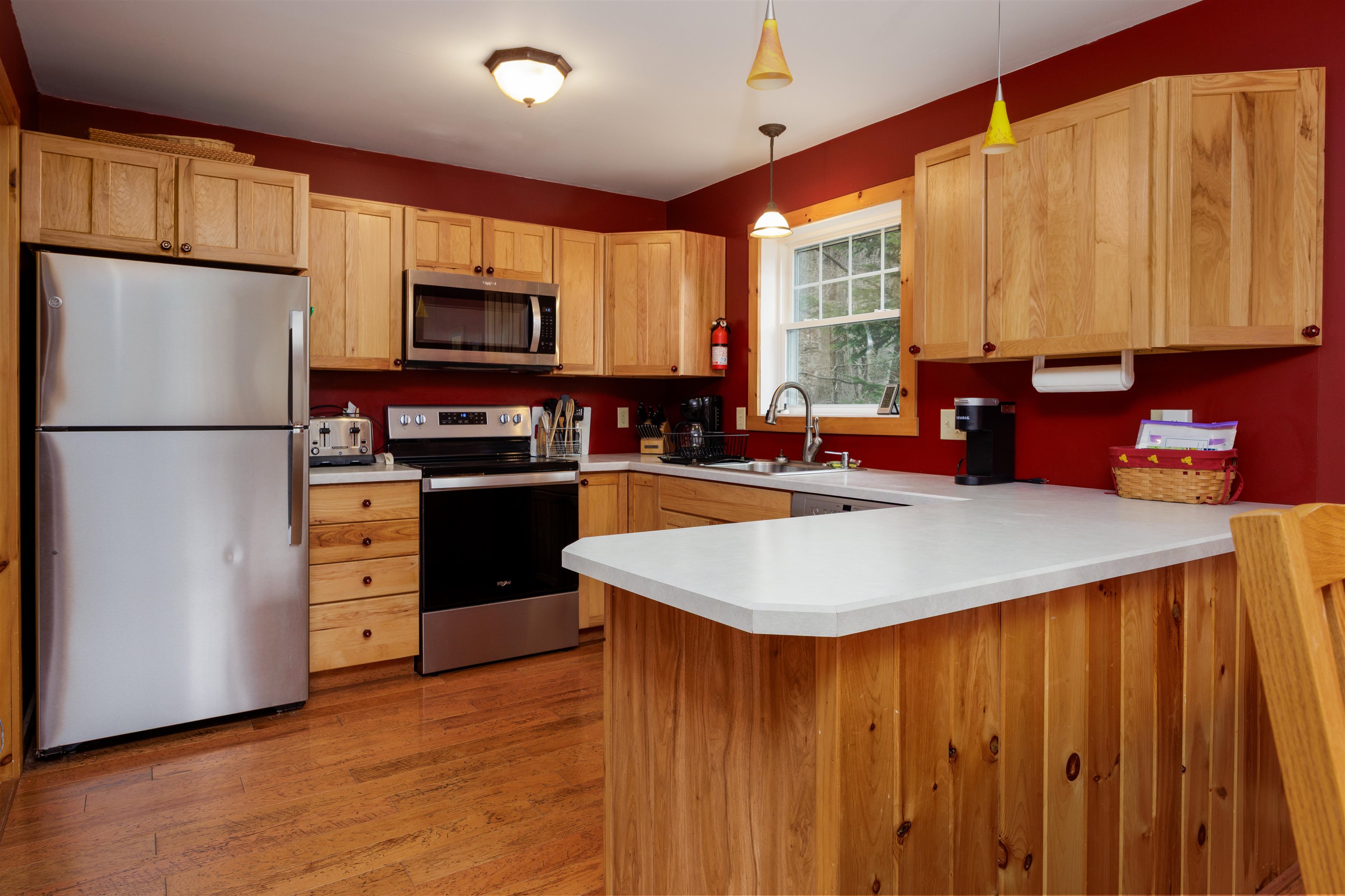 331 Chalk Pond Rd, Newbury, NH 03255