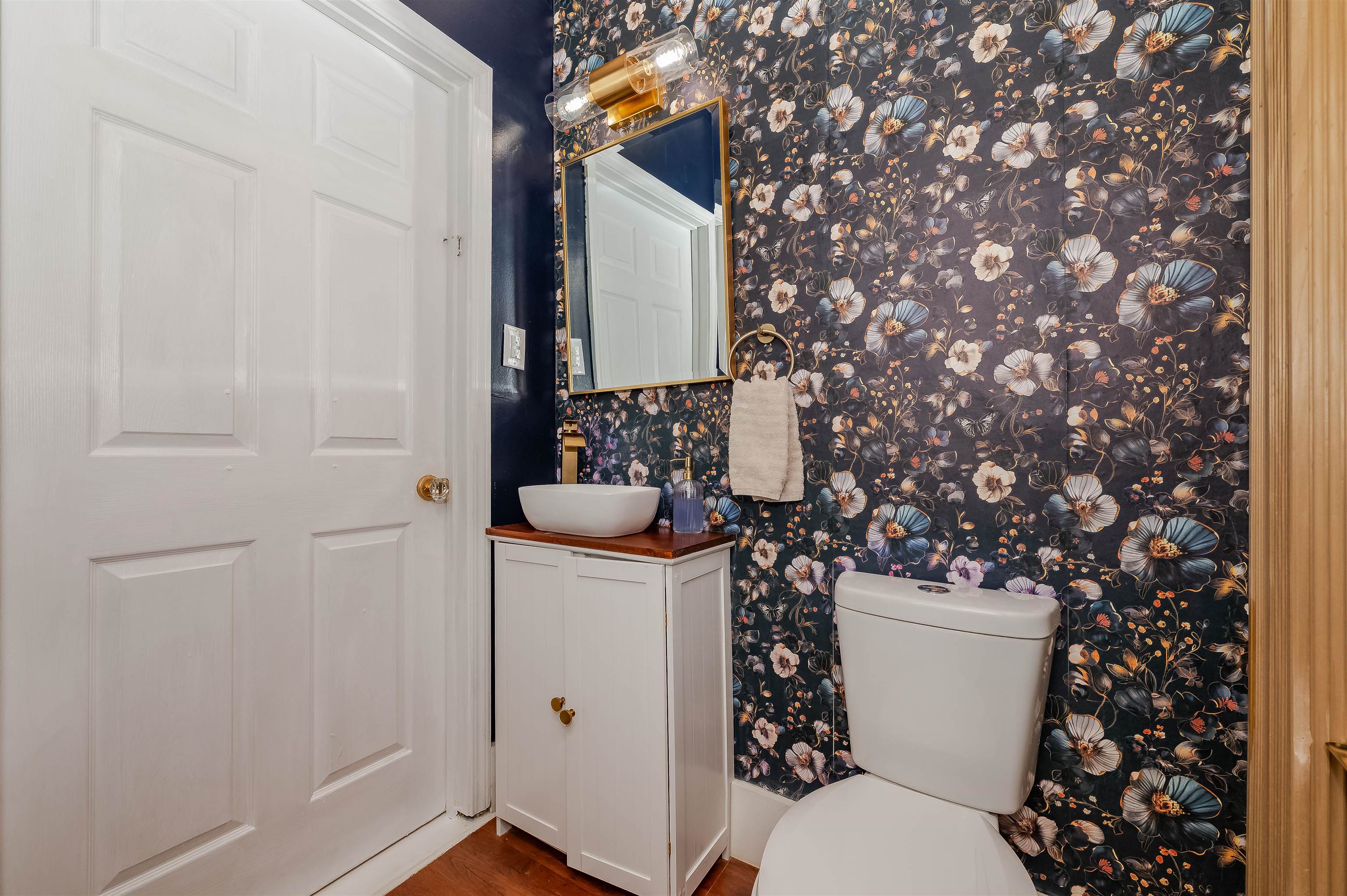 116 High St, Wakefield, NH 03872