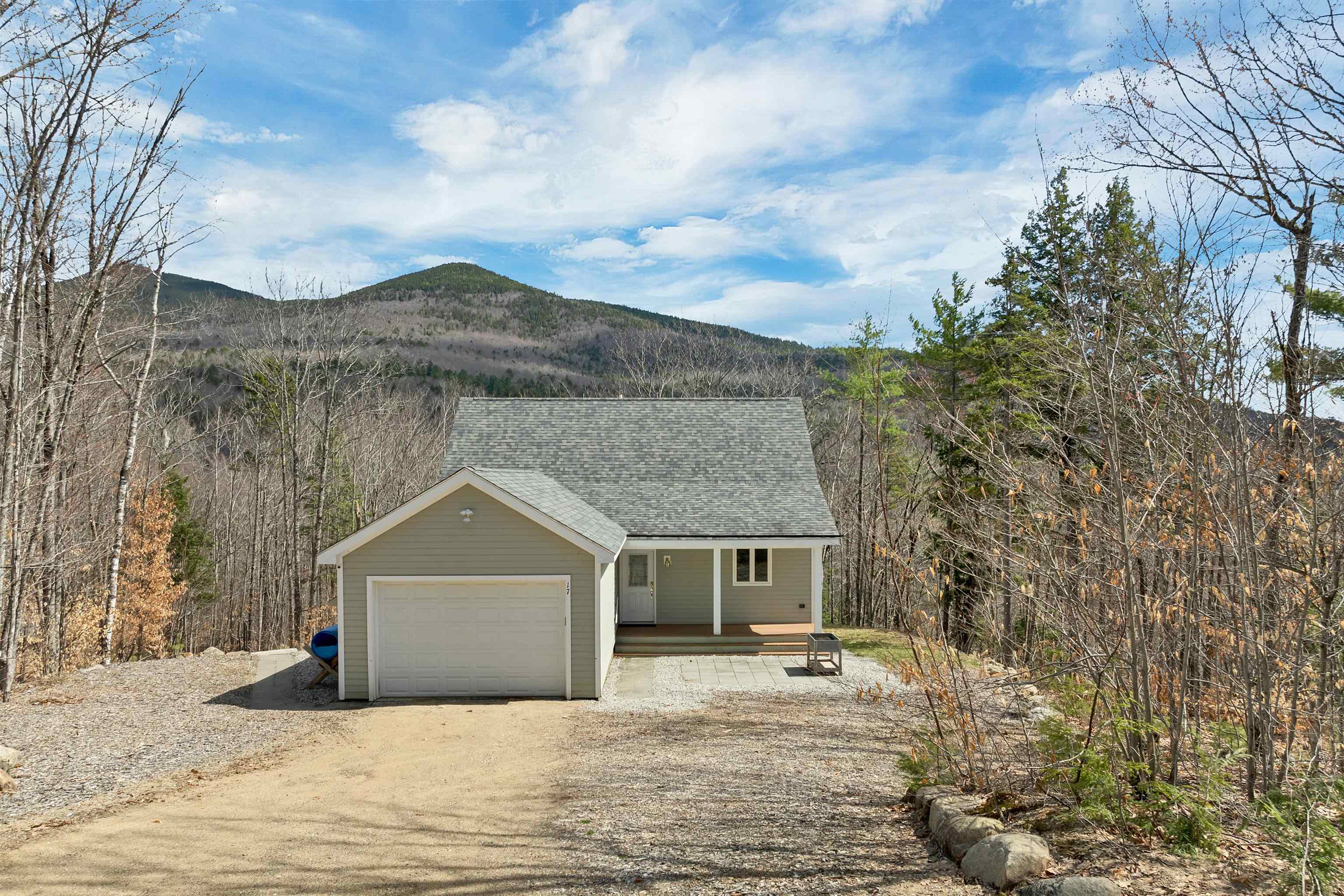 17 Poplar Ln, Bartlett, NH 03812