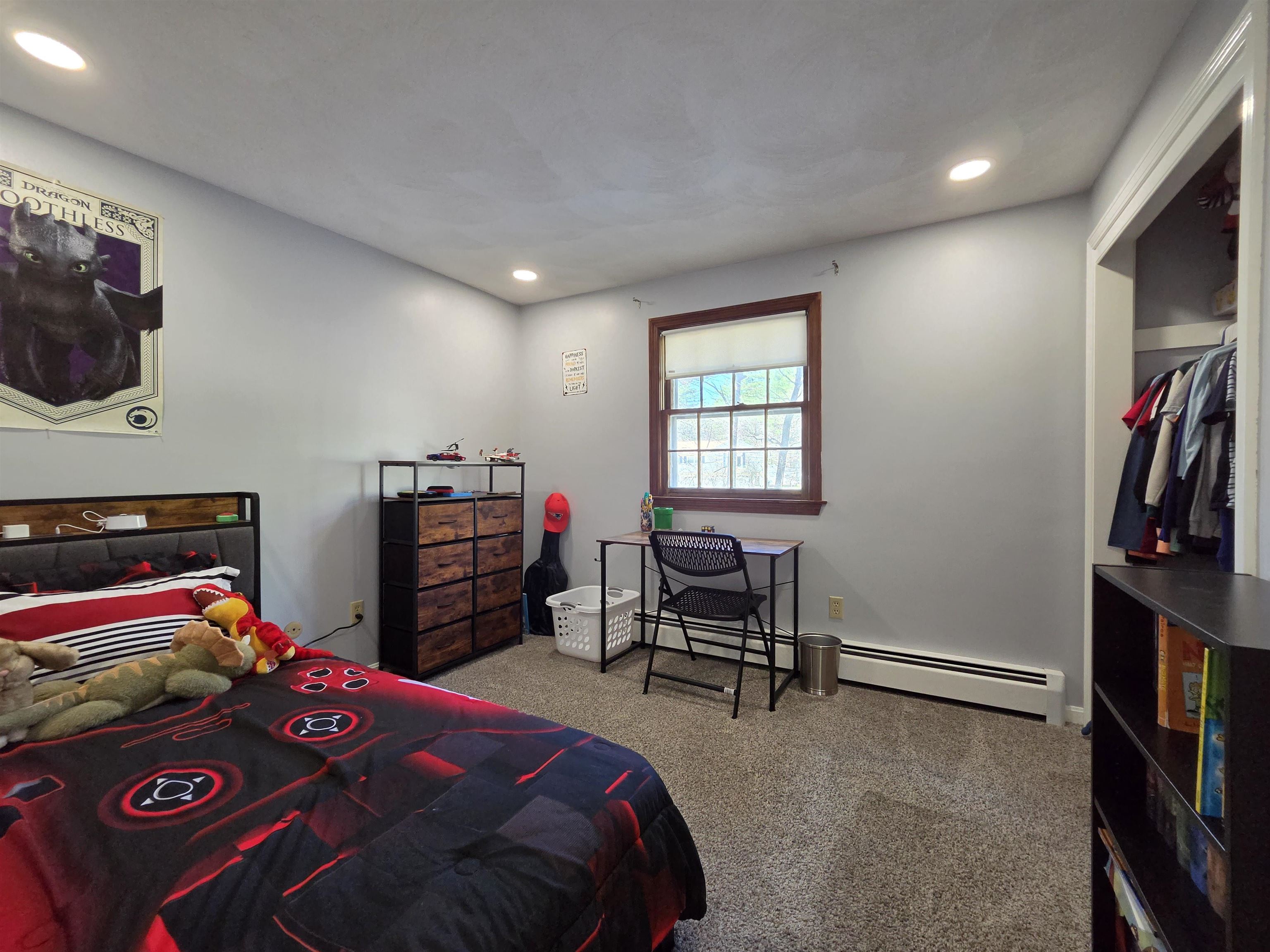 22 Tokanel Rd, Windham, NH 03087