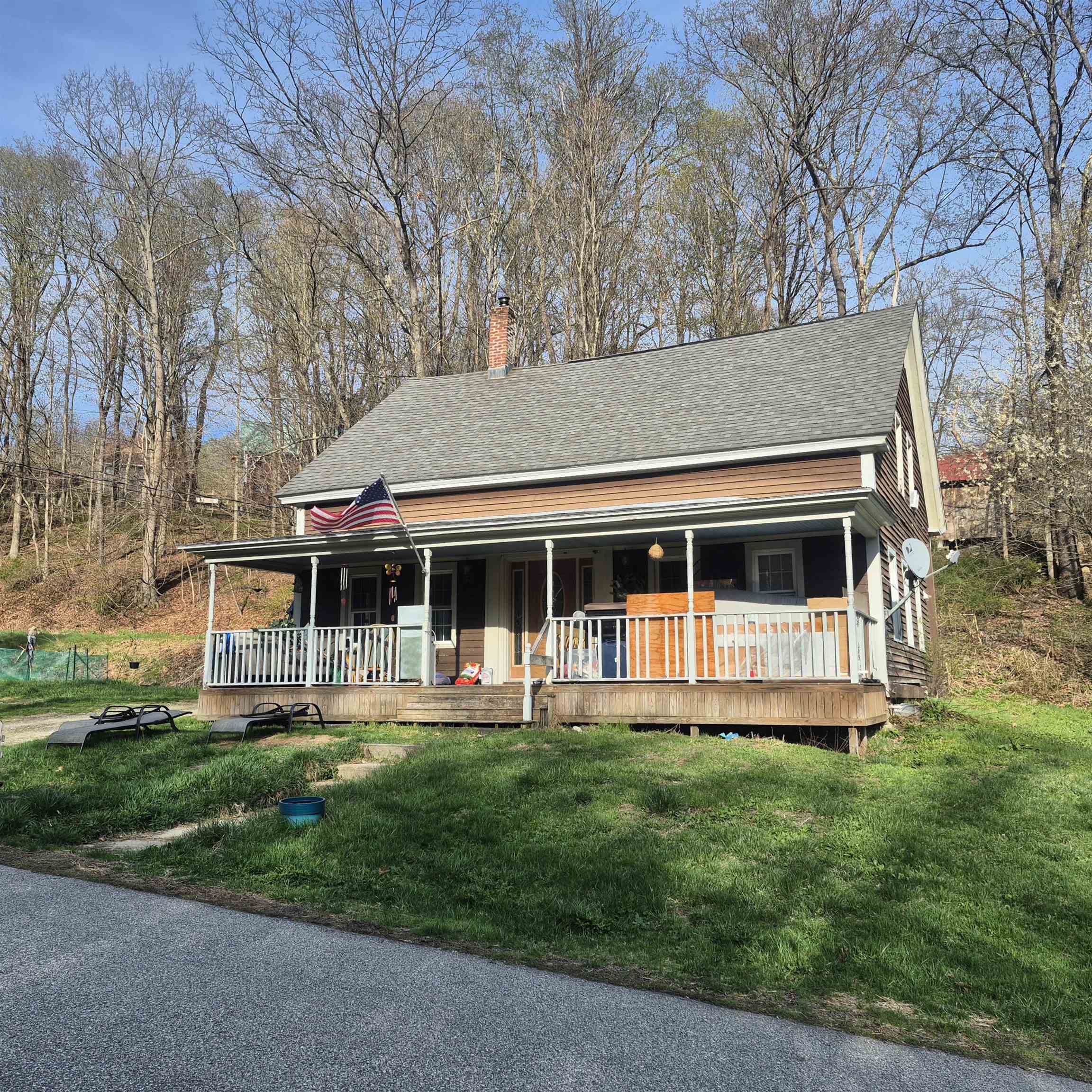 7 Purcell Rd, Winchester, NH 03441