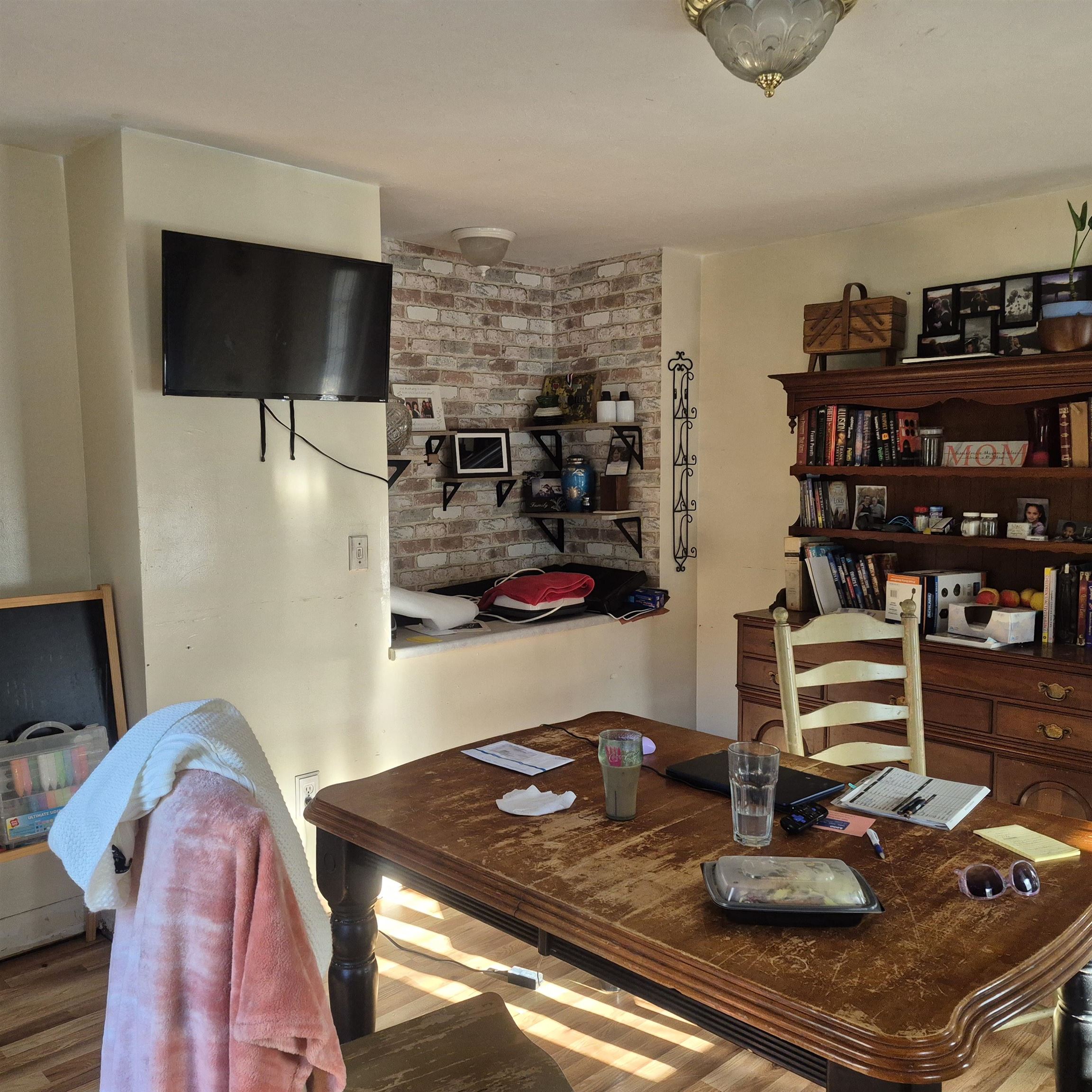 7 Purcell Rd, Winchester, NH 03441