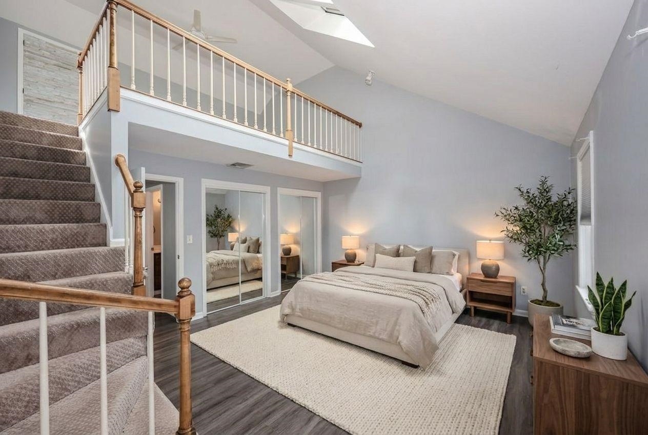 1 Misty Morning Dr, Derry, NH 03038