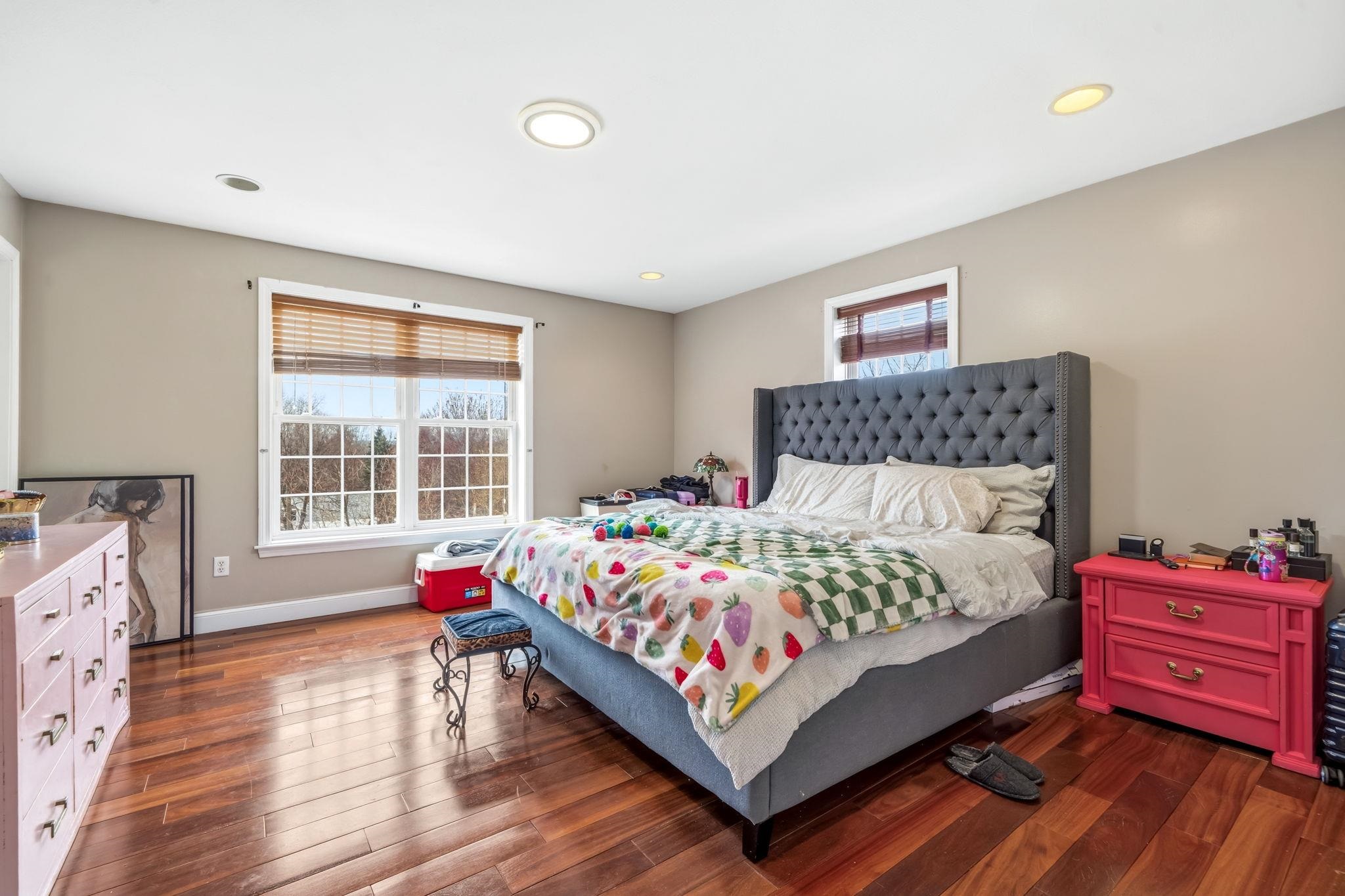 UNIT A MASTER BEDROOM