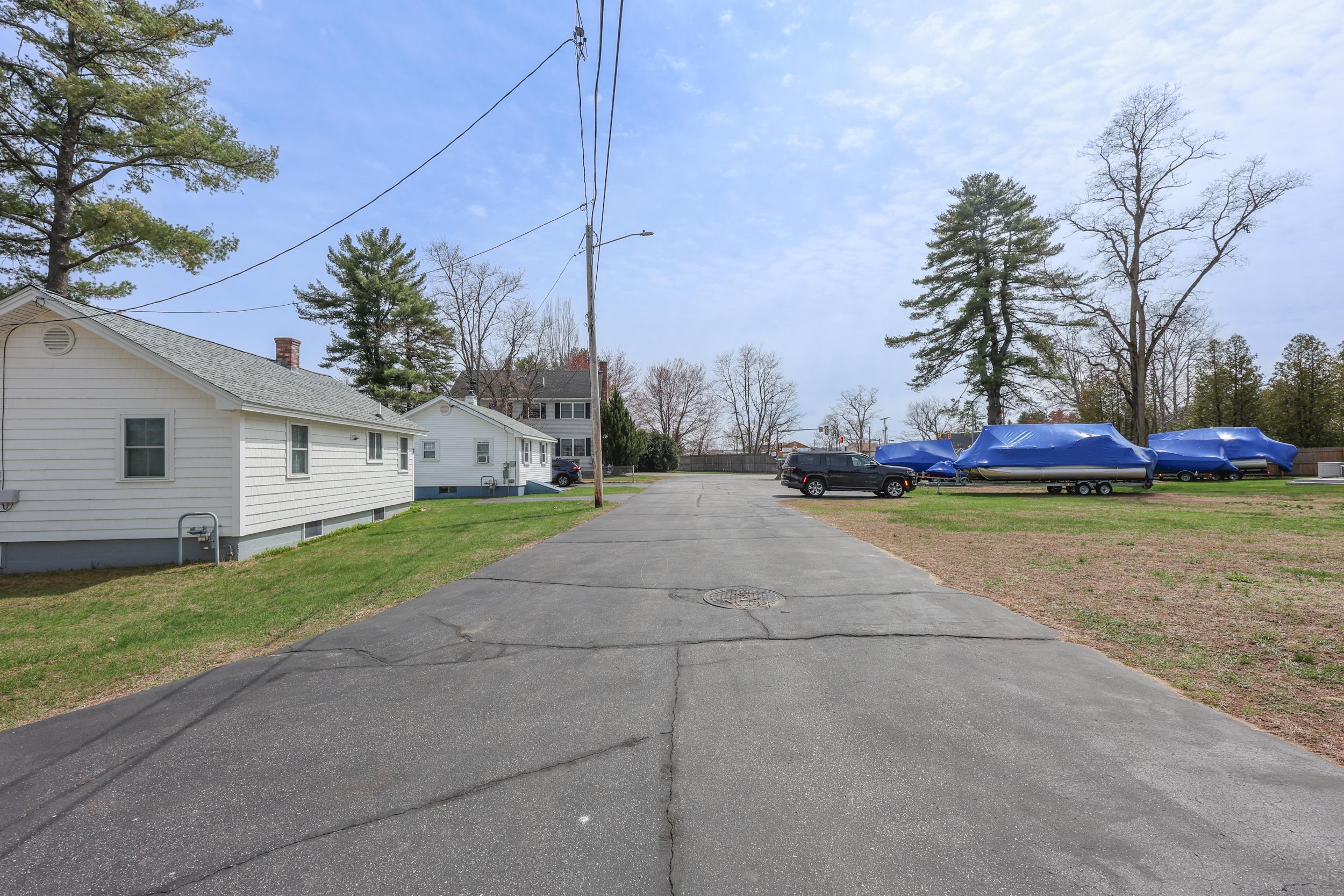 3 Bay Rd, Sanbornton, NH 03269