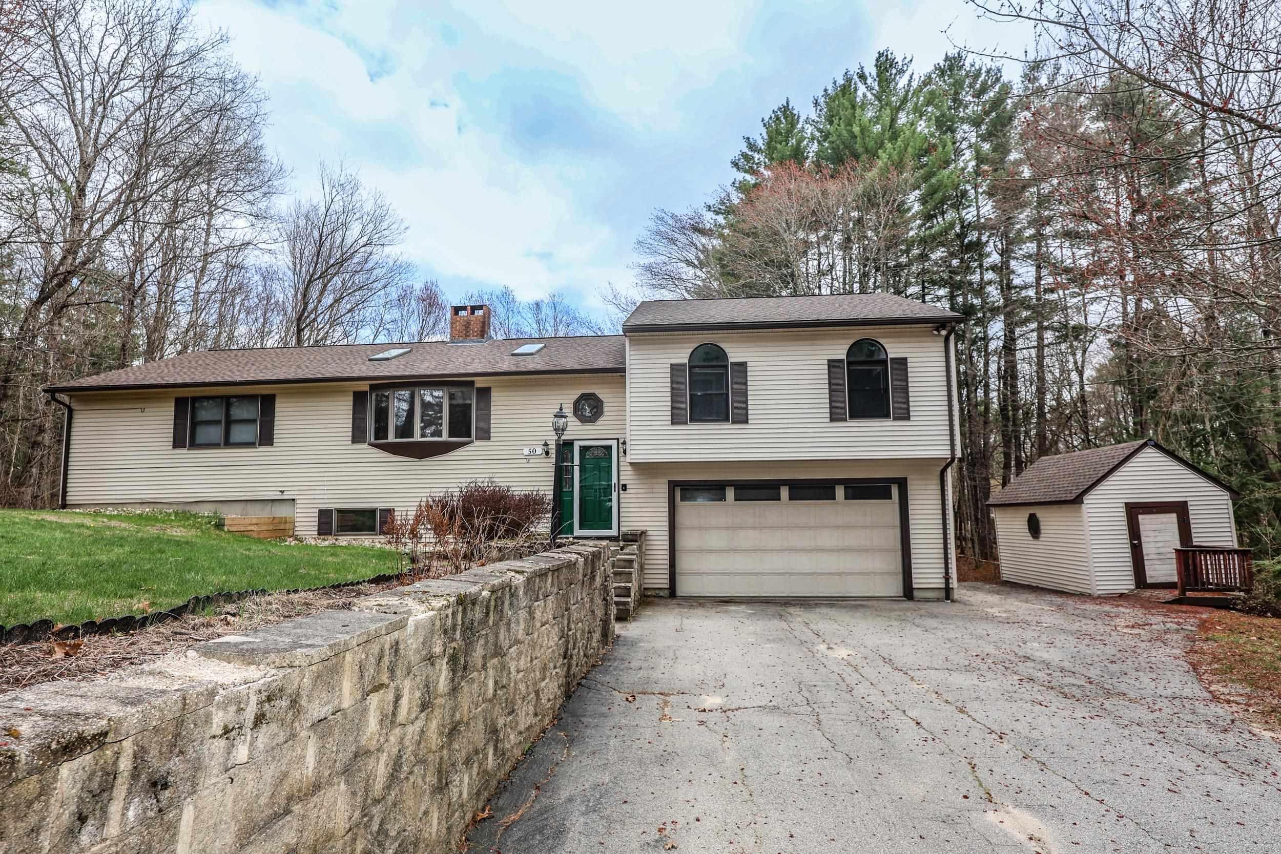 50 Edinburgh Dr, Bedford, NH 03110