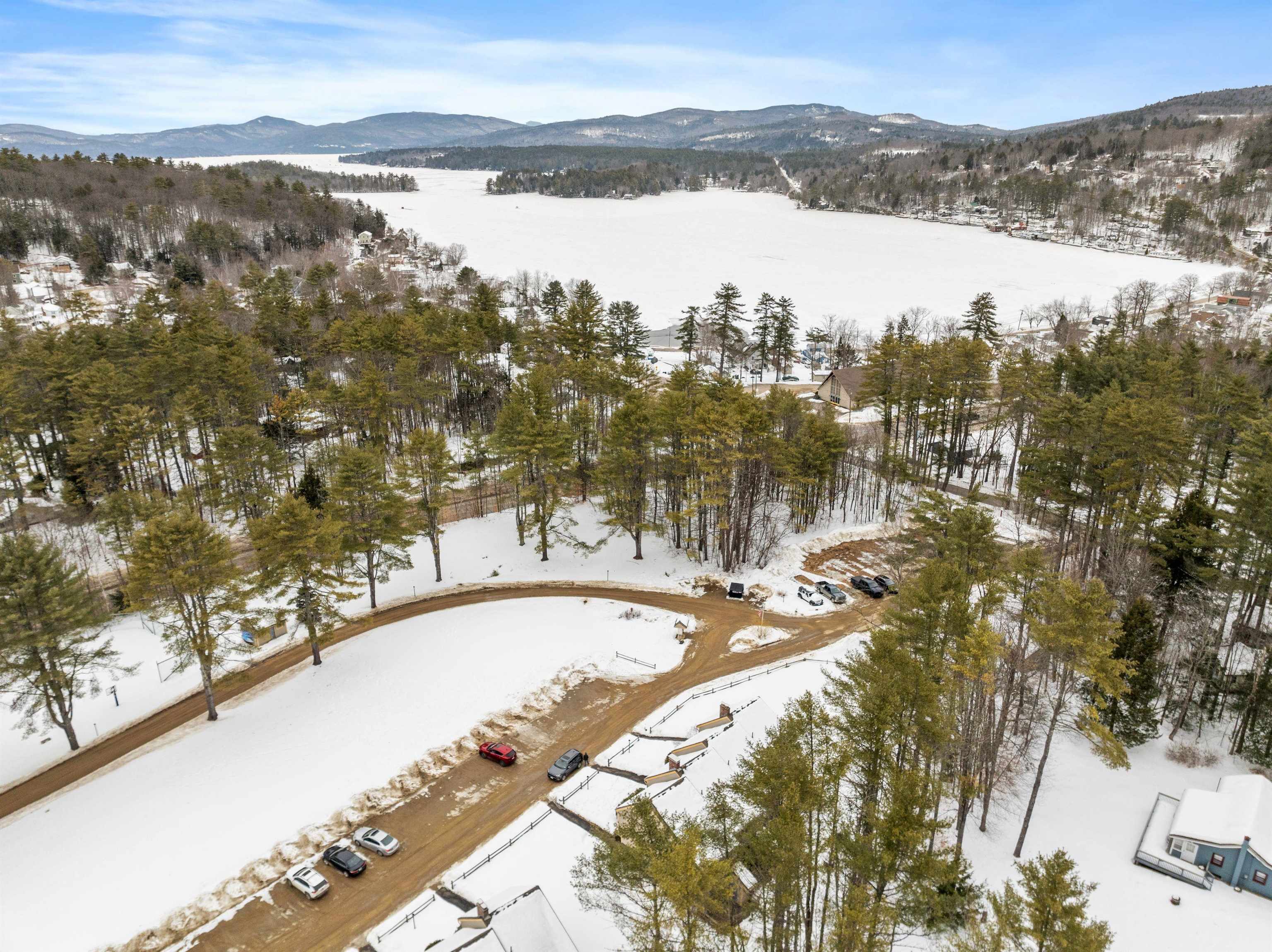 35 Lakewood Pines Rd, Bristol, NH 03222