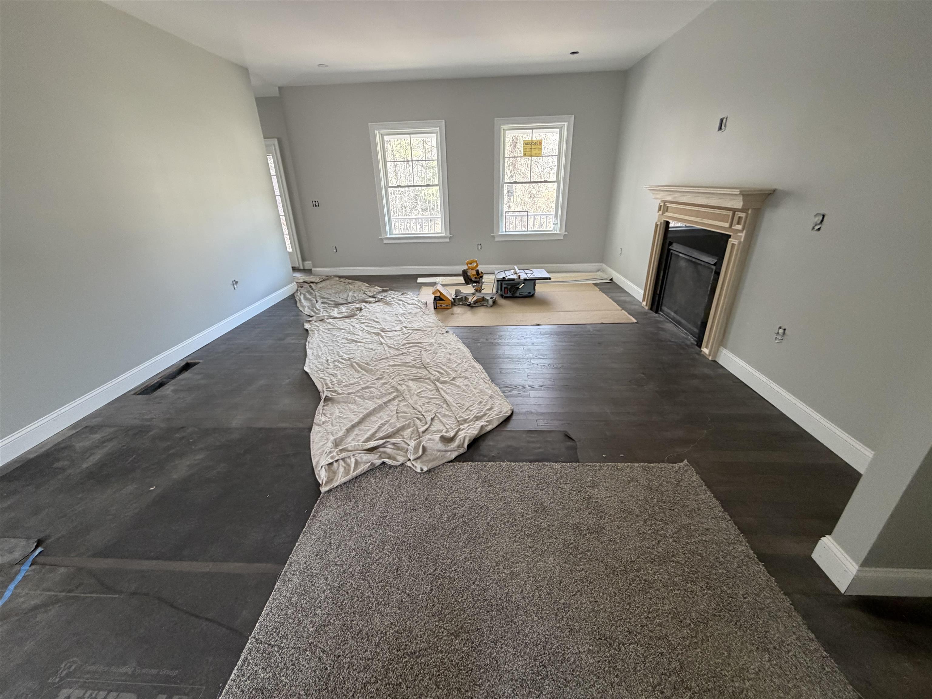 60 Jenkins Rd, Bedford, NH 03110