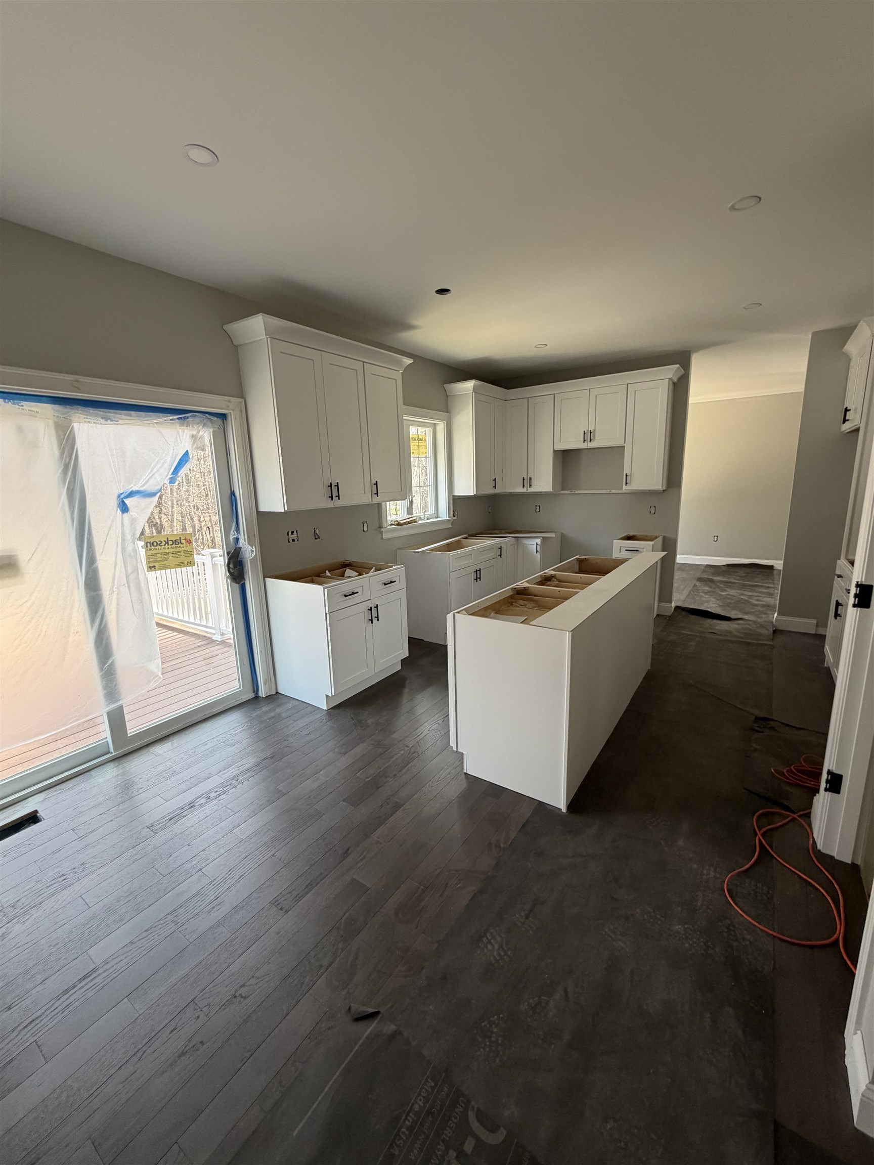 60 Jenkins Rd, Bedford, NH 03110