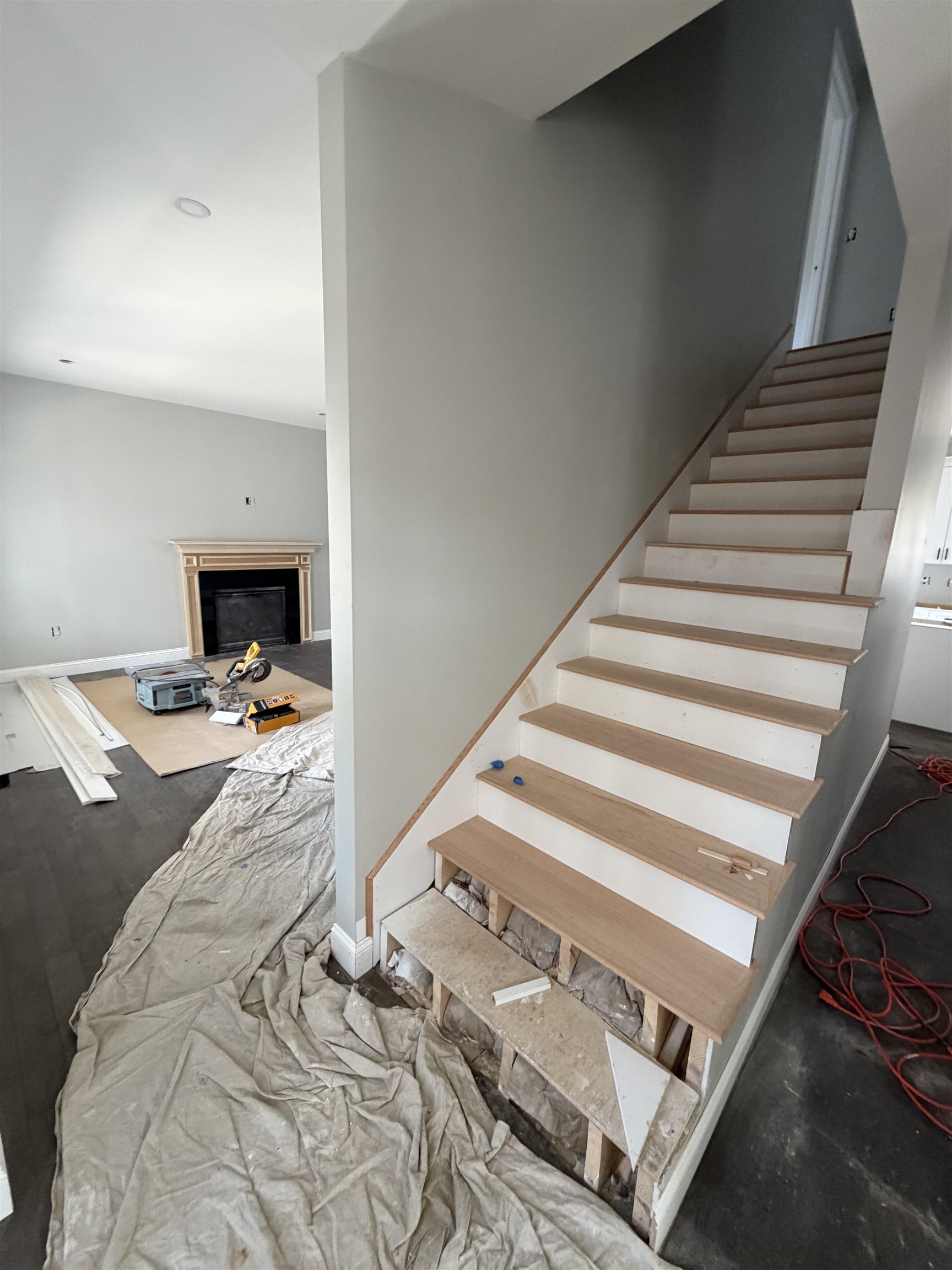 60 Jenkins Rd, Bedford, NH 03110