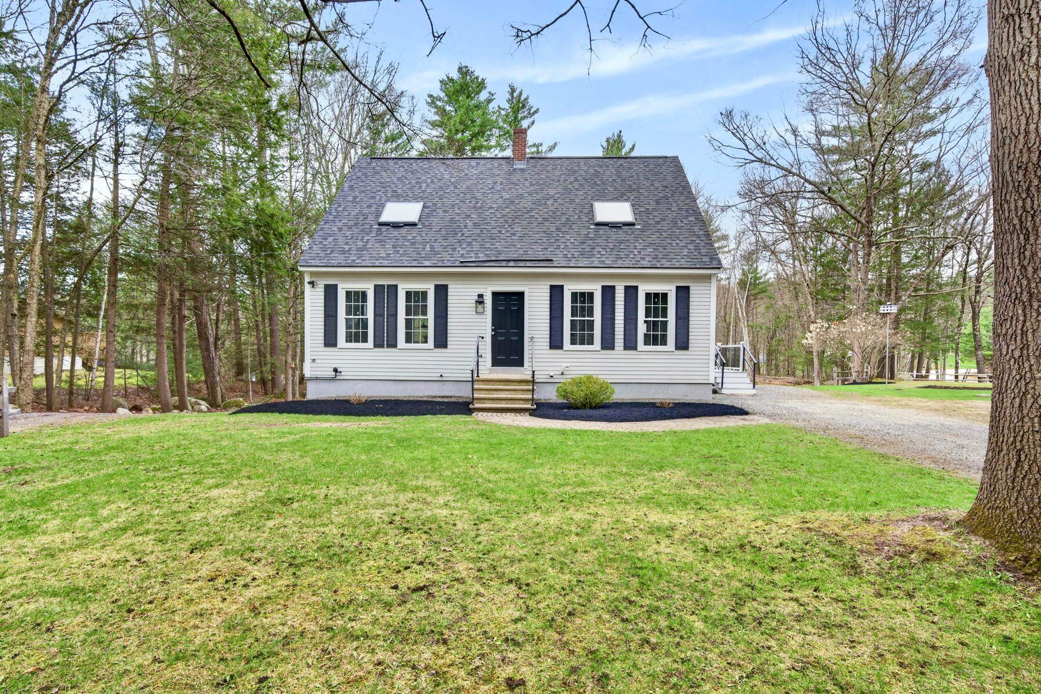 131 Colburn Rd, Milford, NH 03055