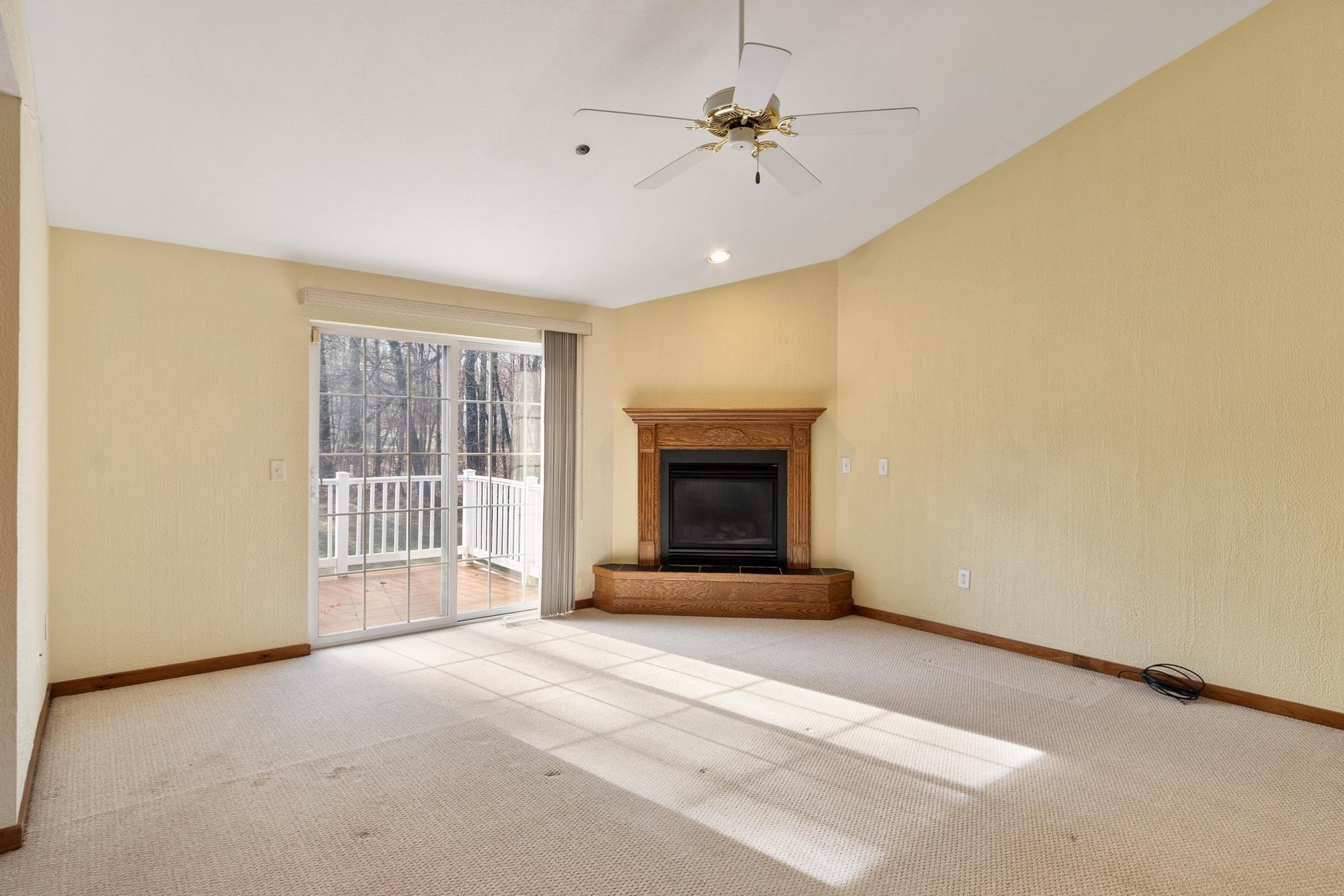 7 Edna Ln, Atkinson, NH 03811