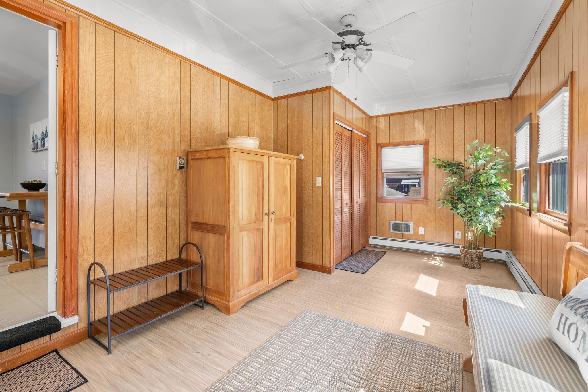 85 W Mitchell St, Manchester, NH 03103