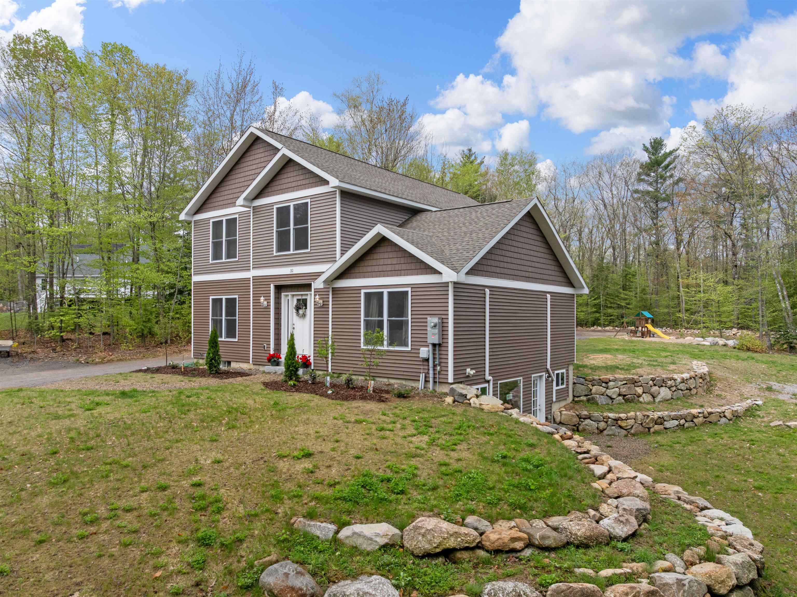 32 David Lewis Rd, Gilford, NH 03249