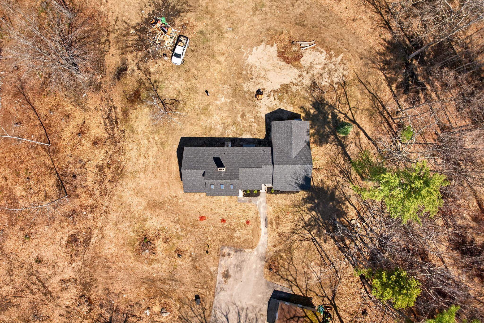 314 Wentworth Rd, Brookfield, NH 03872