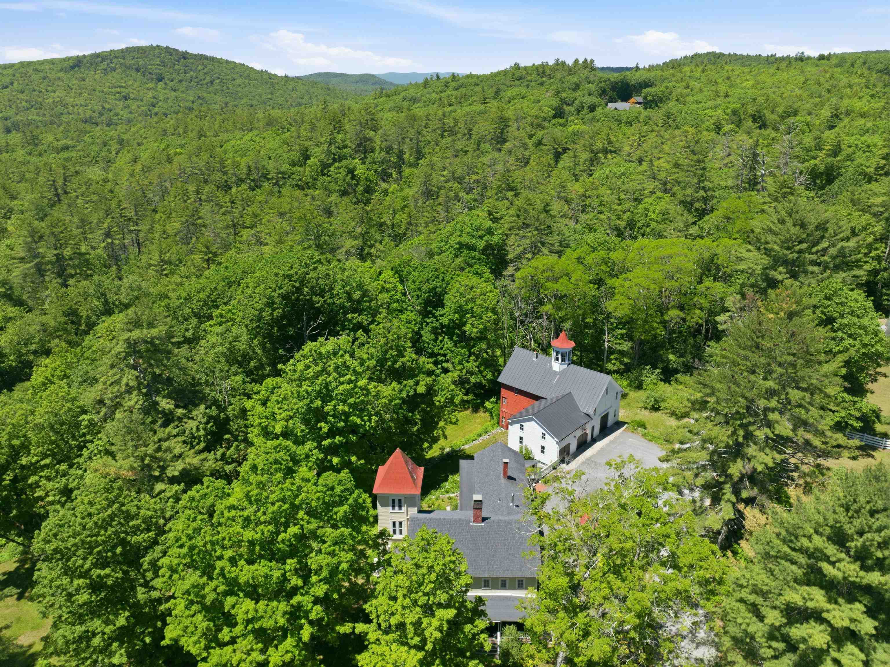 Warner NH&nbsp;Home for sale $$949,000 $269 per sq.ft.