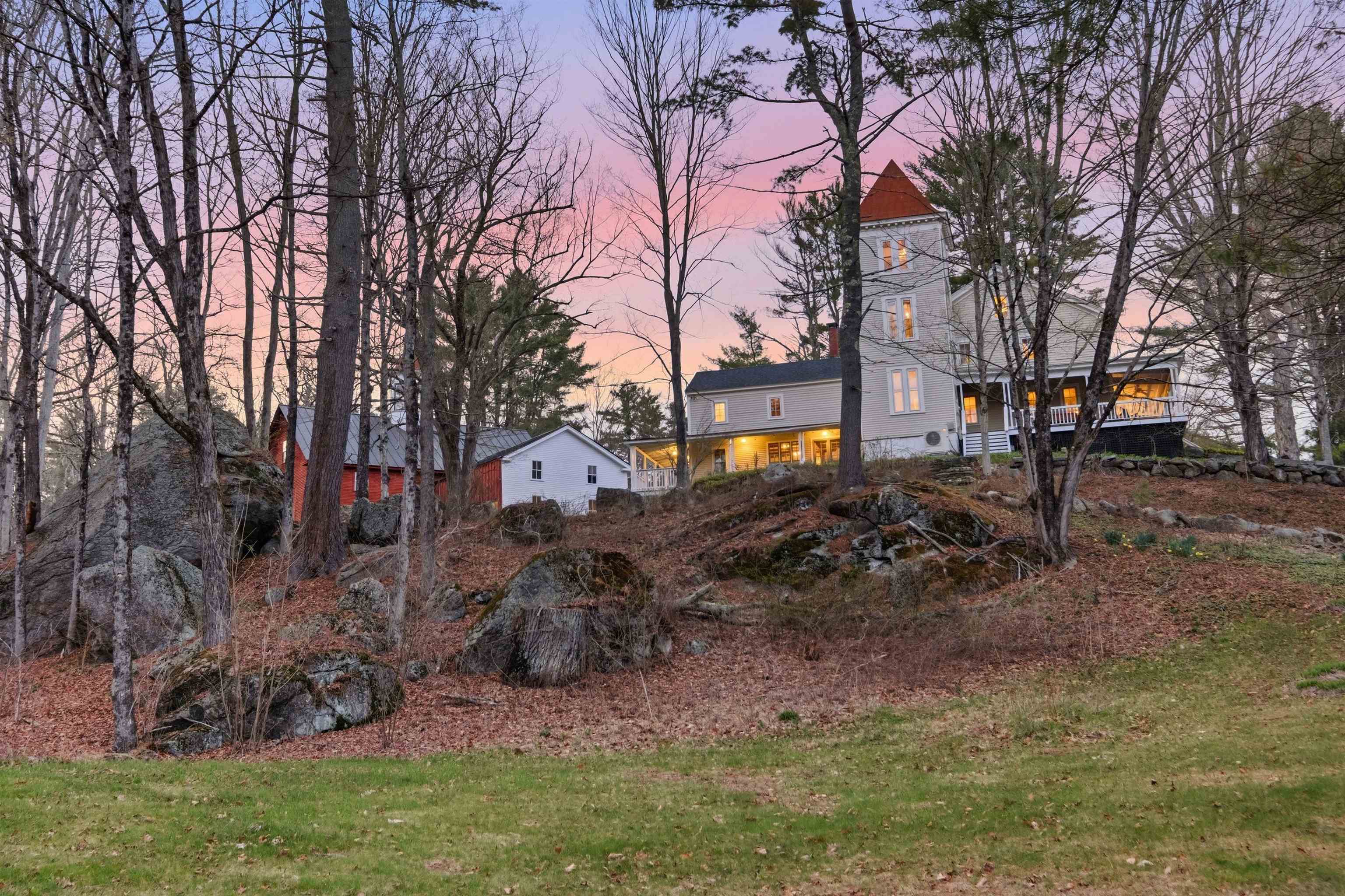 183 Waterloo St, Warner, NH 03278