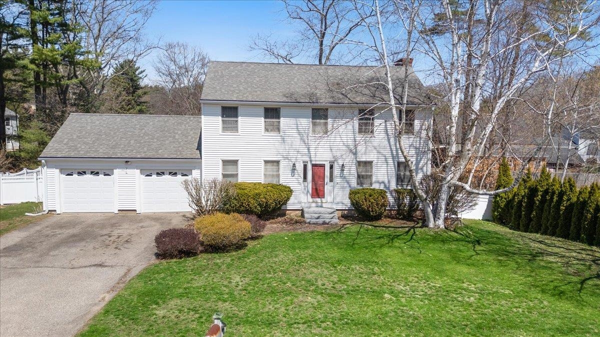 39 Norton Rd, Hampton, NH 03842