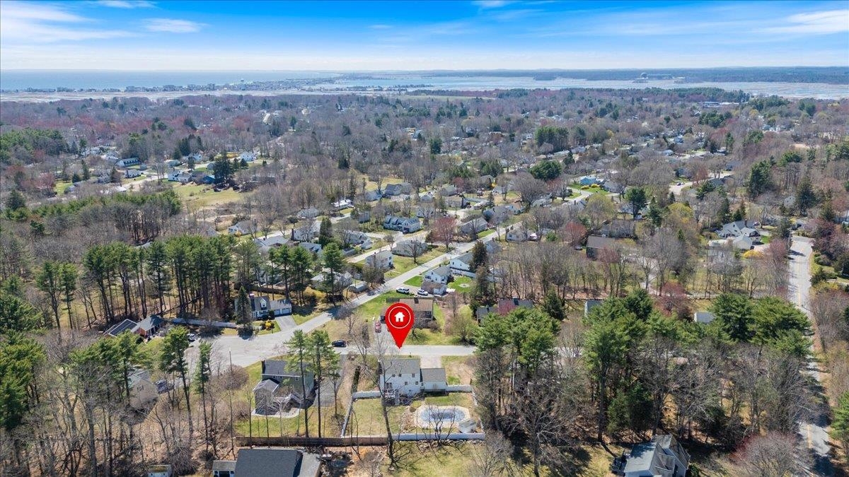 39 Norton Rd, Hampton, NH 03842