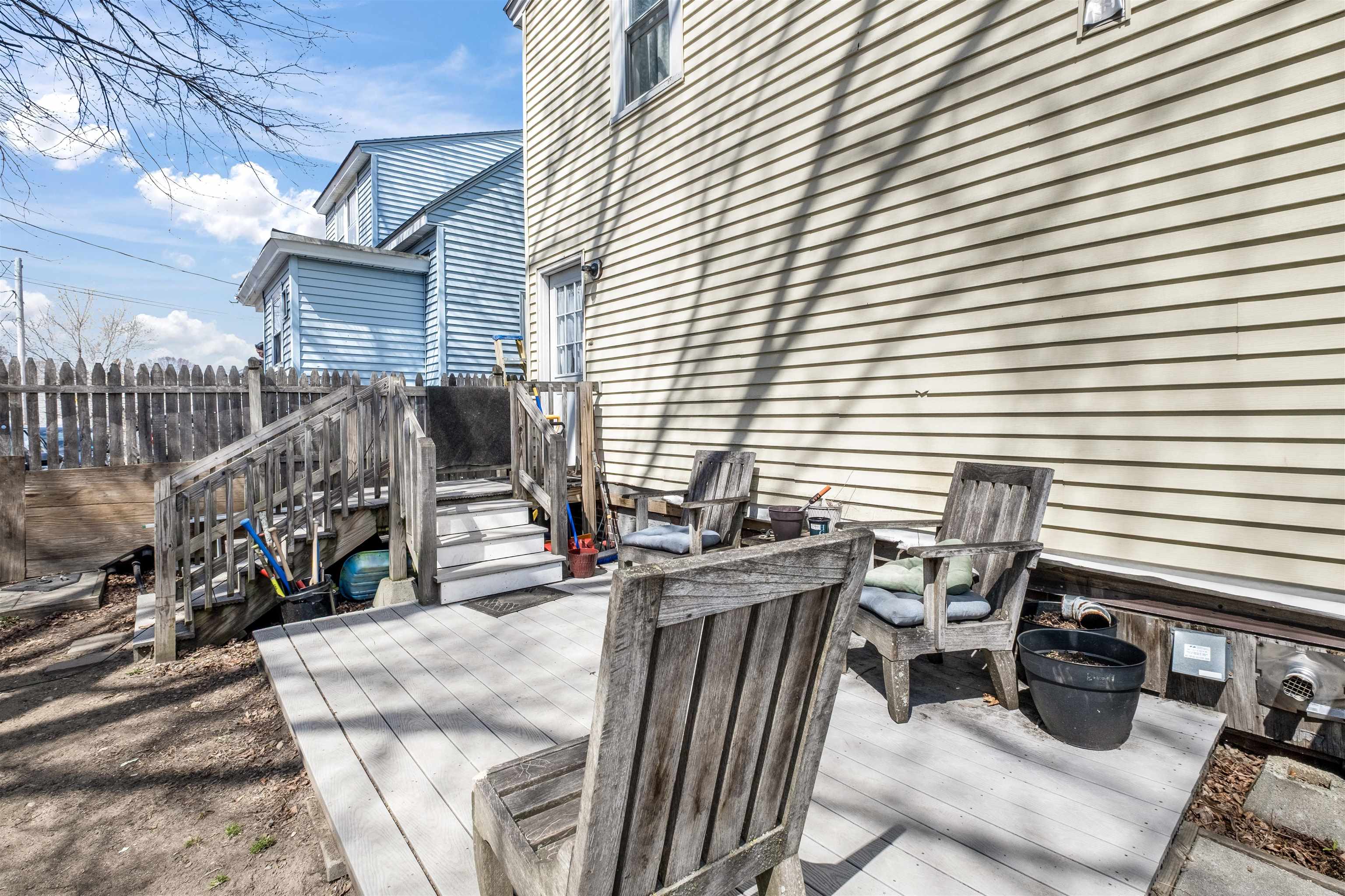 33-35 River St, Rochester, NH 03867