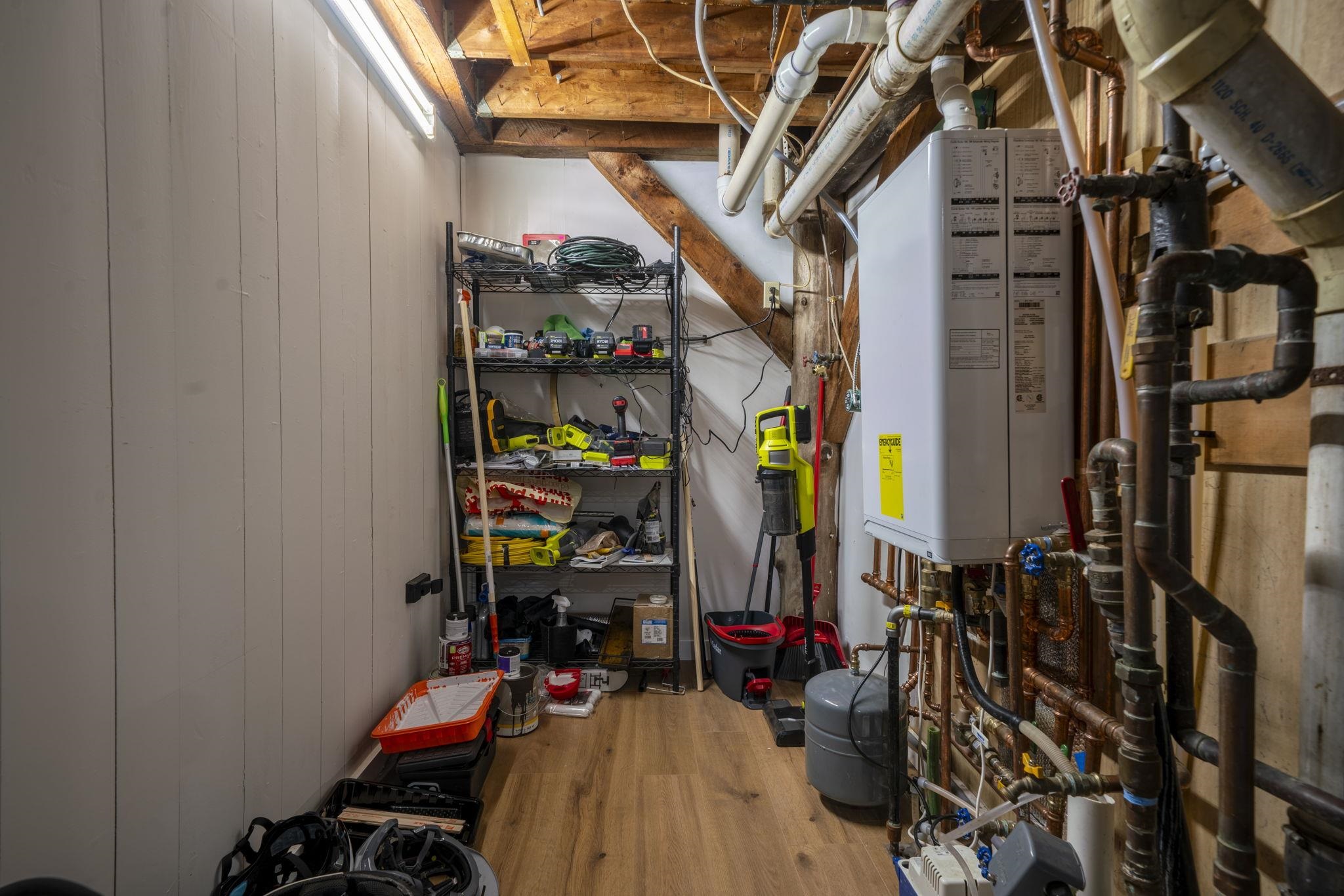 28 Turner Hill Rd, Antrim, NH 03440