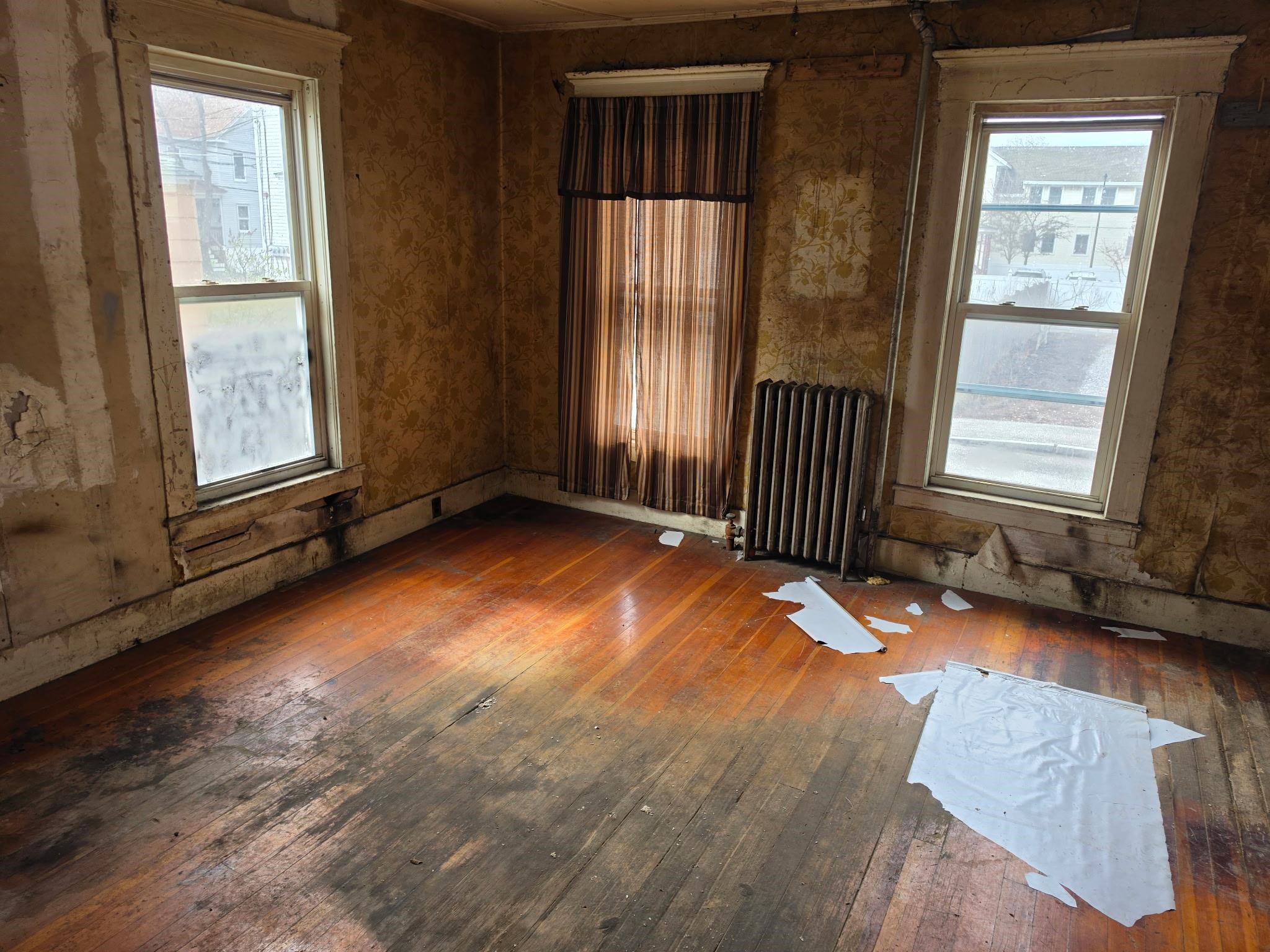 33-35 Chesley St, Concord, NH 03301