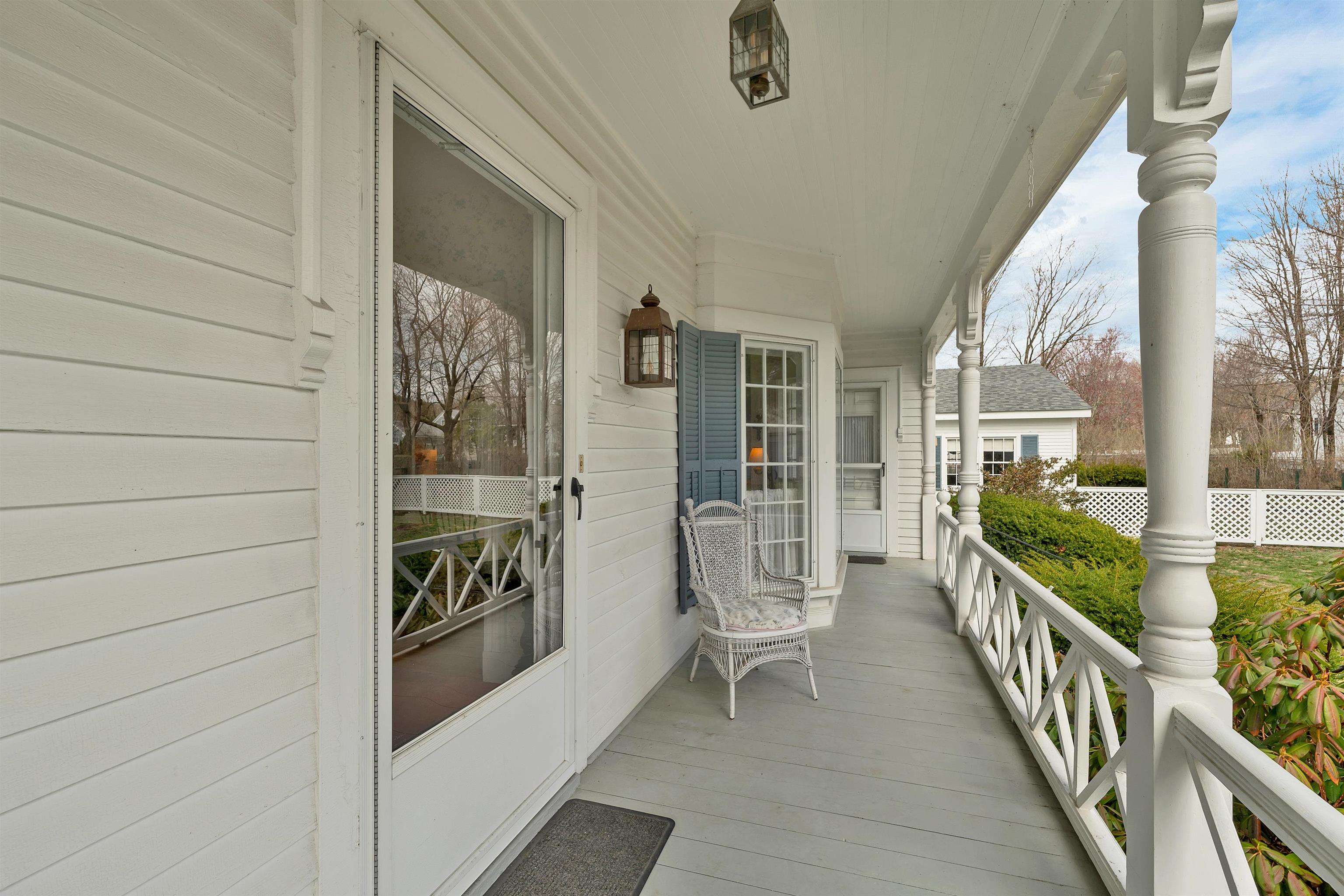 19 Church St, Alton, NH 03809