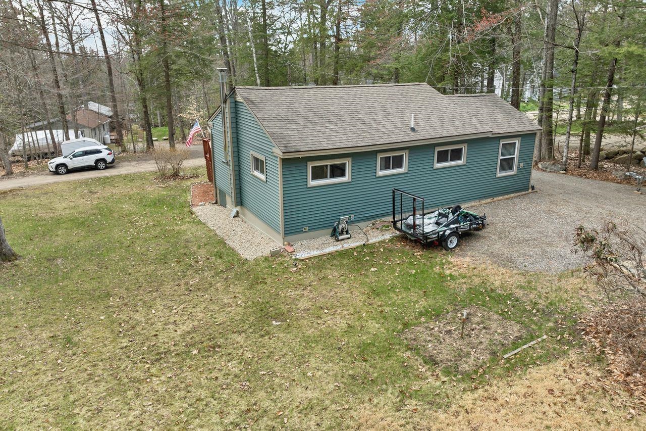 31 Rays Way, Moultonborough, NH 03254