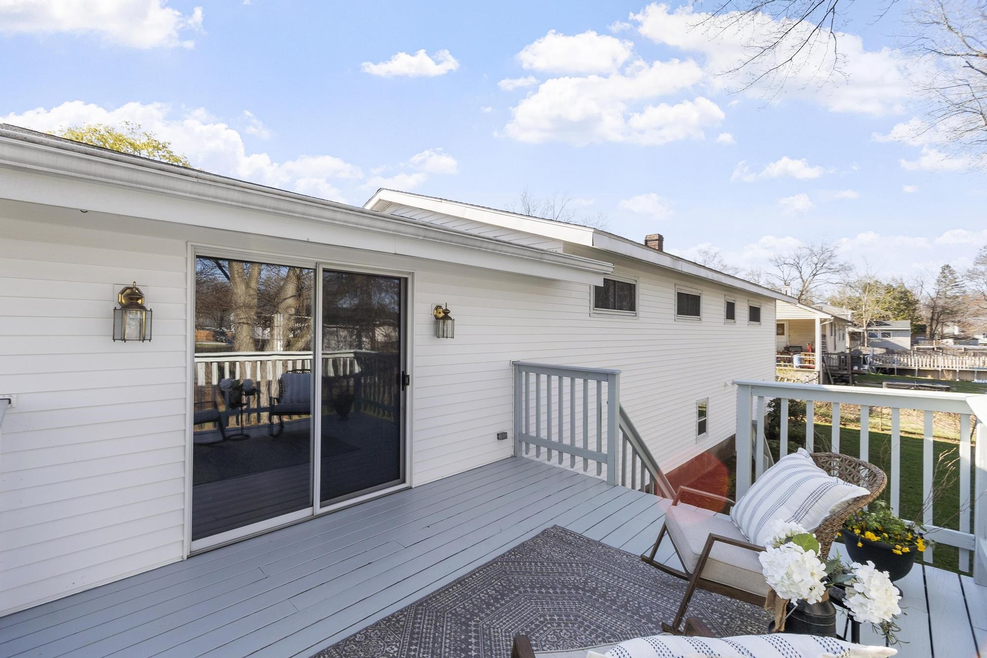 289 Fremont St, Manchester, NH 03103