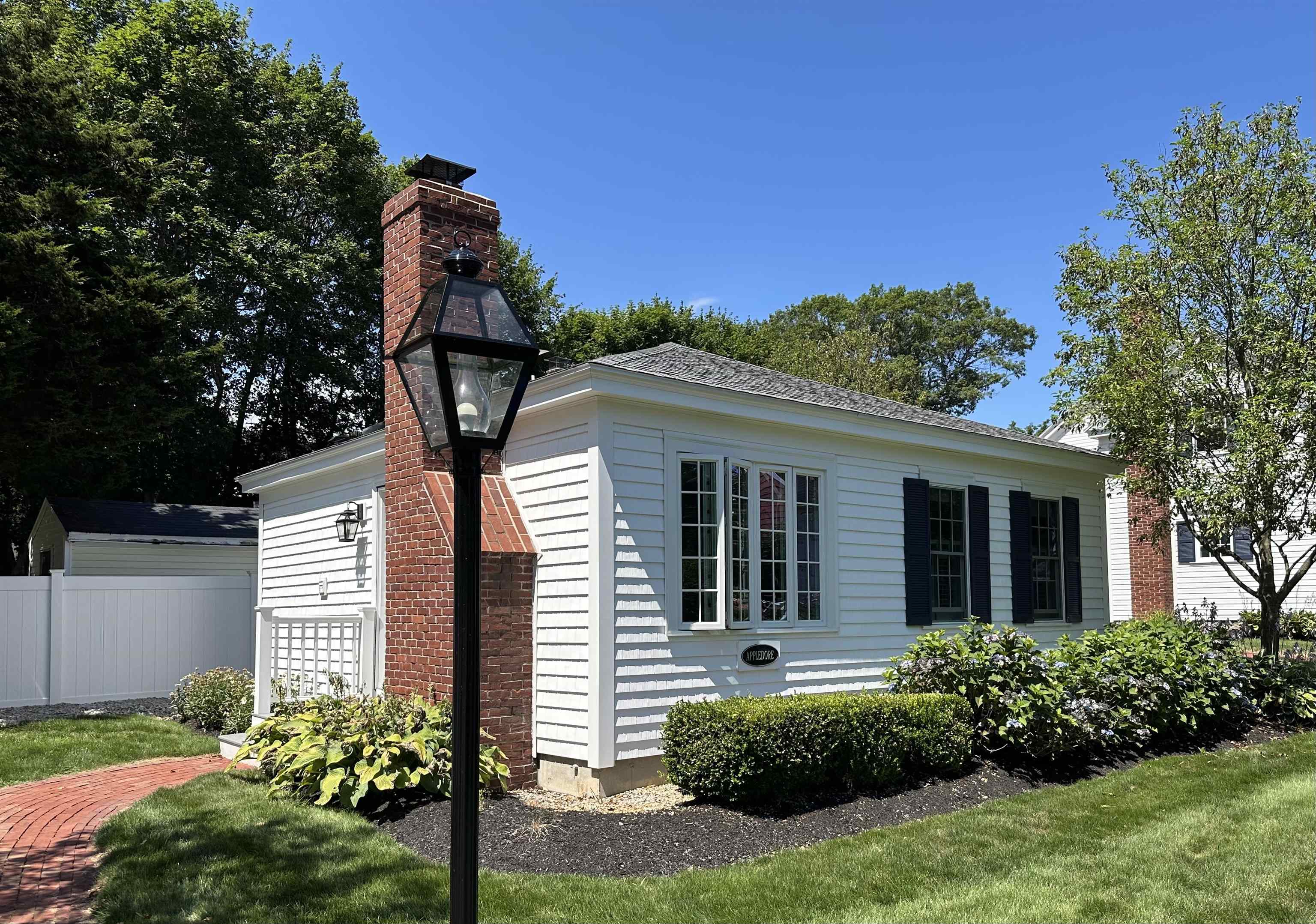 32 Cable Rd, Rye, NH 03870