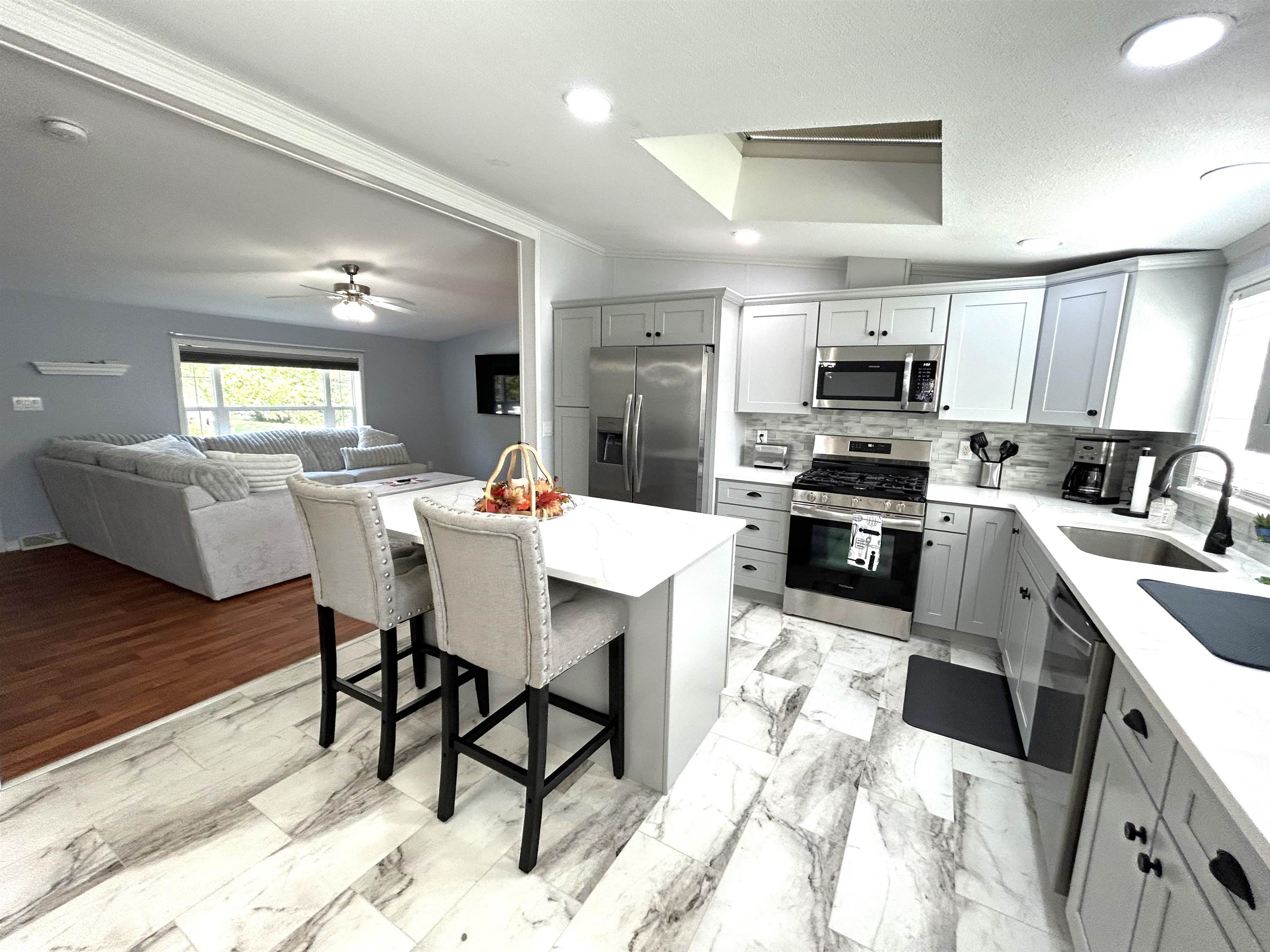 75 Hilton Ave, Exeter, NH 03833