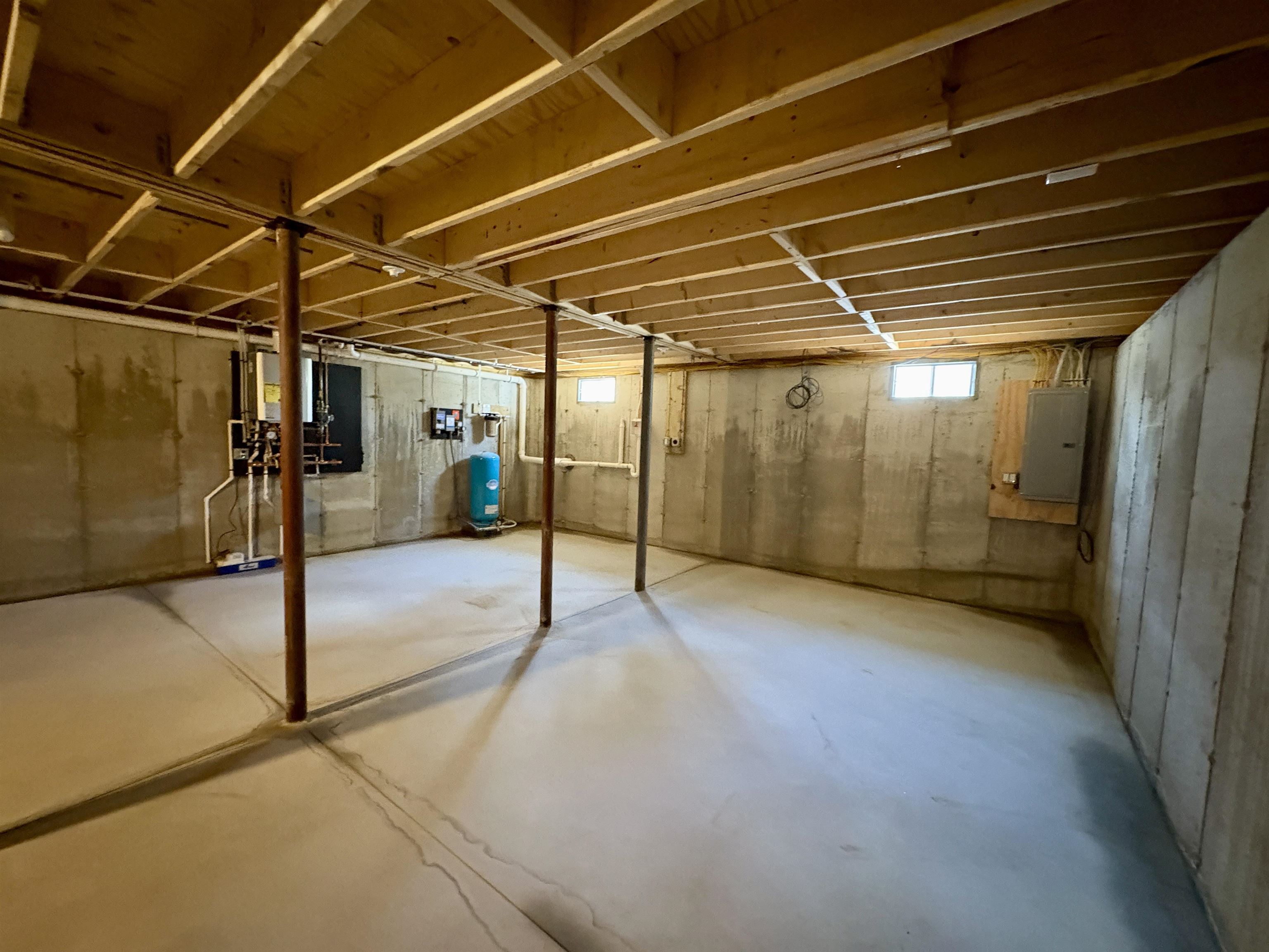 full basement with finish potential- laundry hookups 24927519