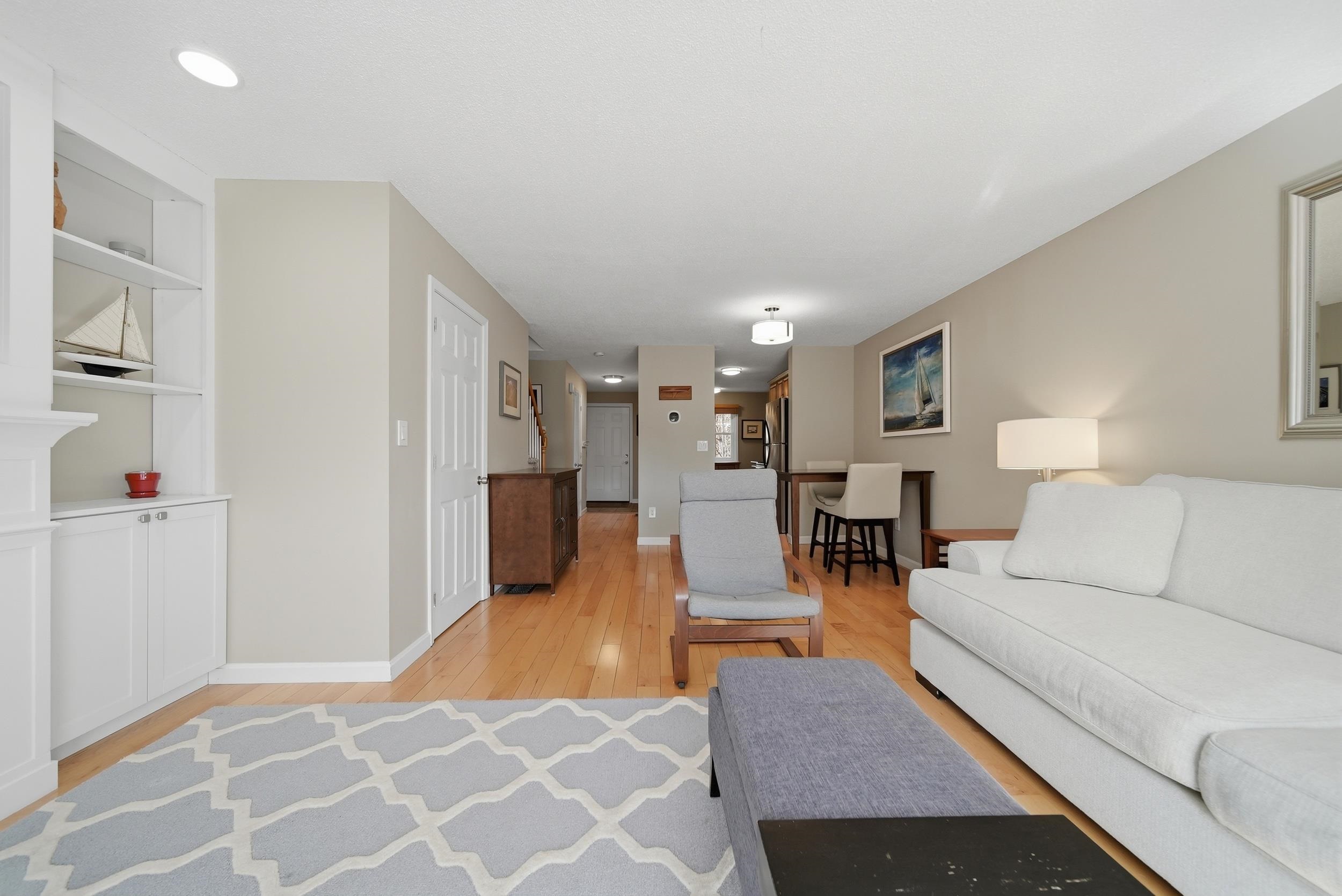 424 Fox Hollow Way, Manchester, NH 03104