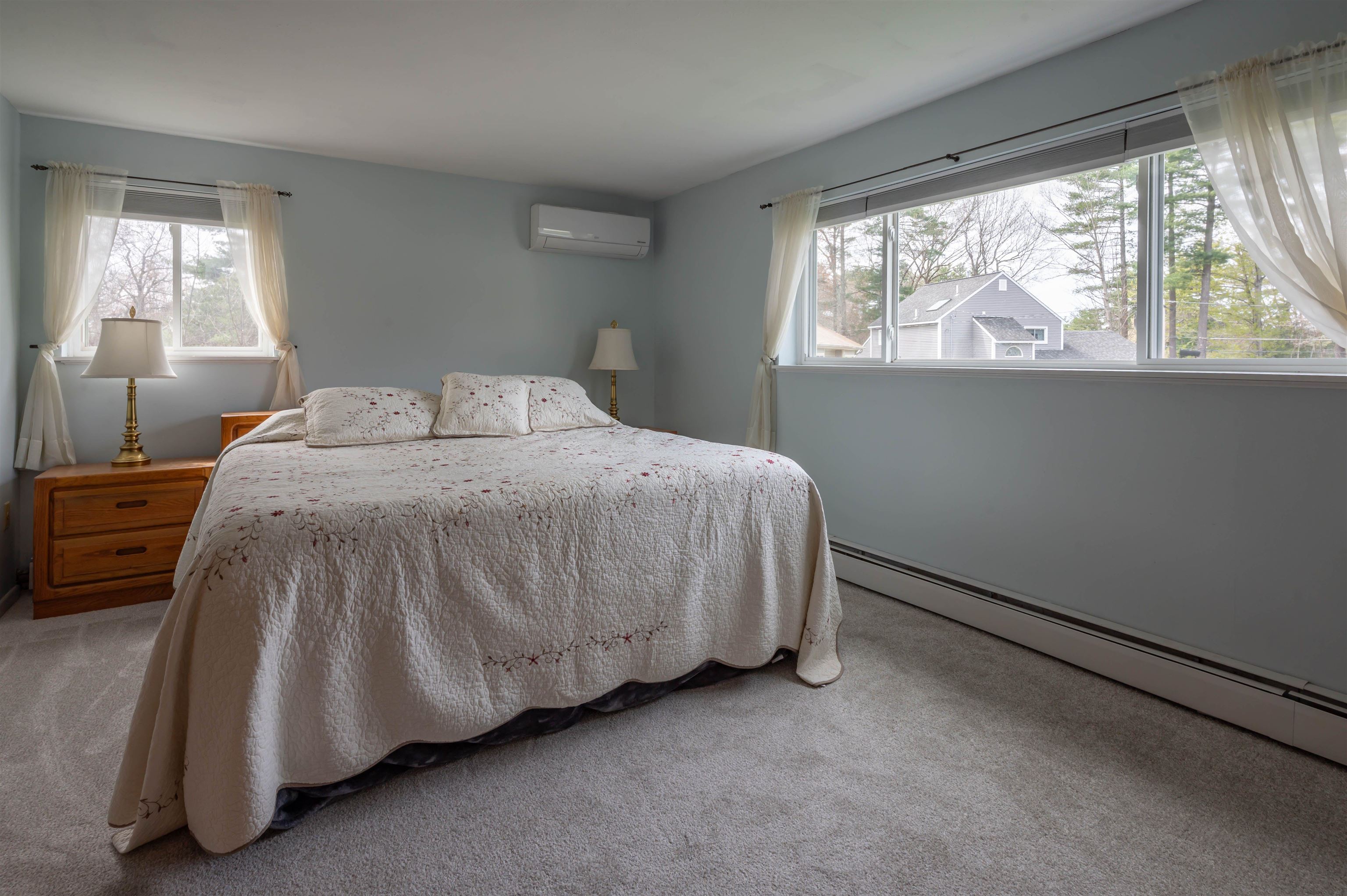 14 Olympia Cir, Nashua, NH 03062