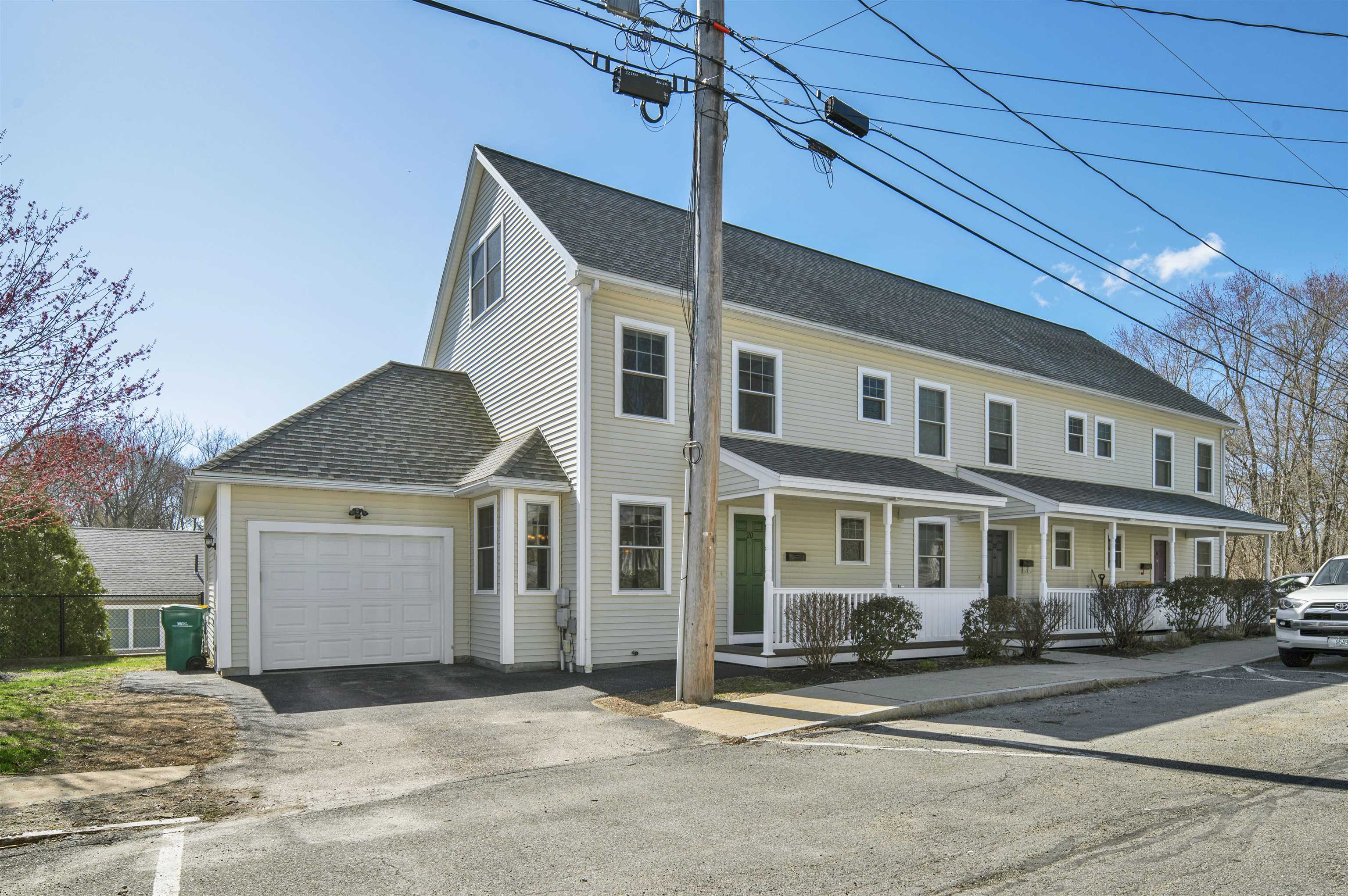 20 Gagne St, Rochester, NH 03867