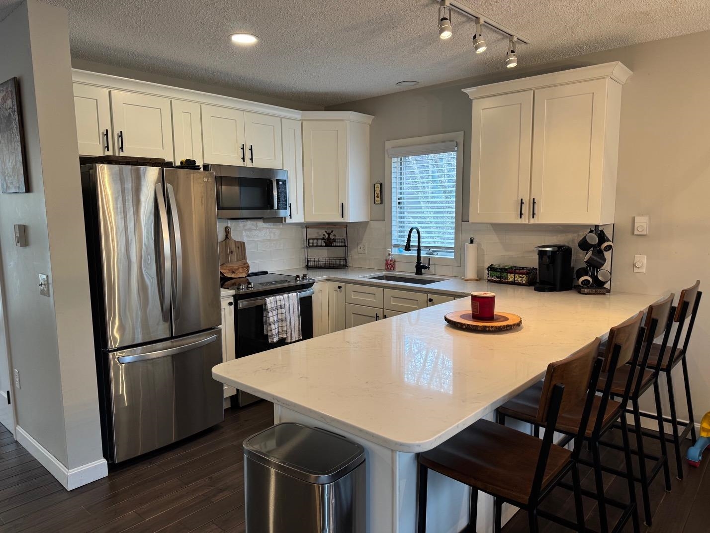 37 Marsden Dr, Bartlett, NH 03812