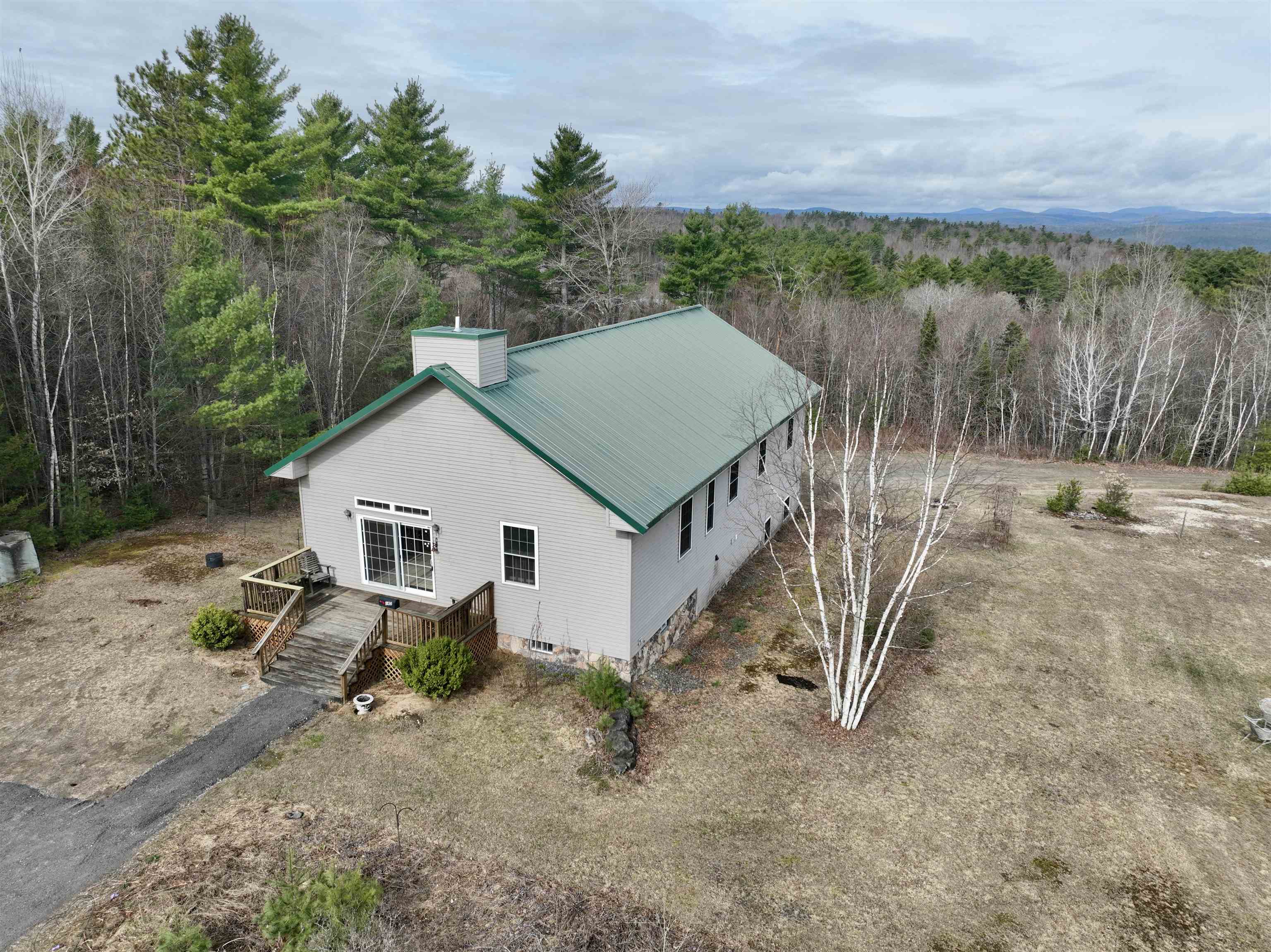 243 Partridge Ln, Haverhill, NH 03774