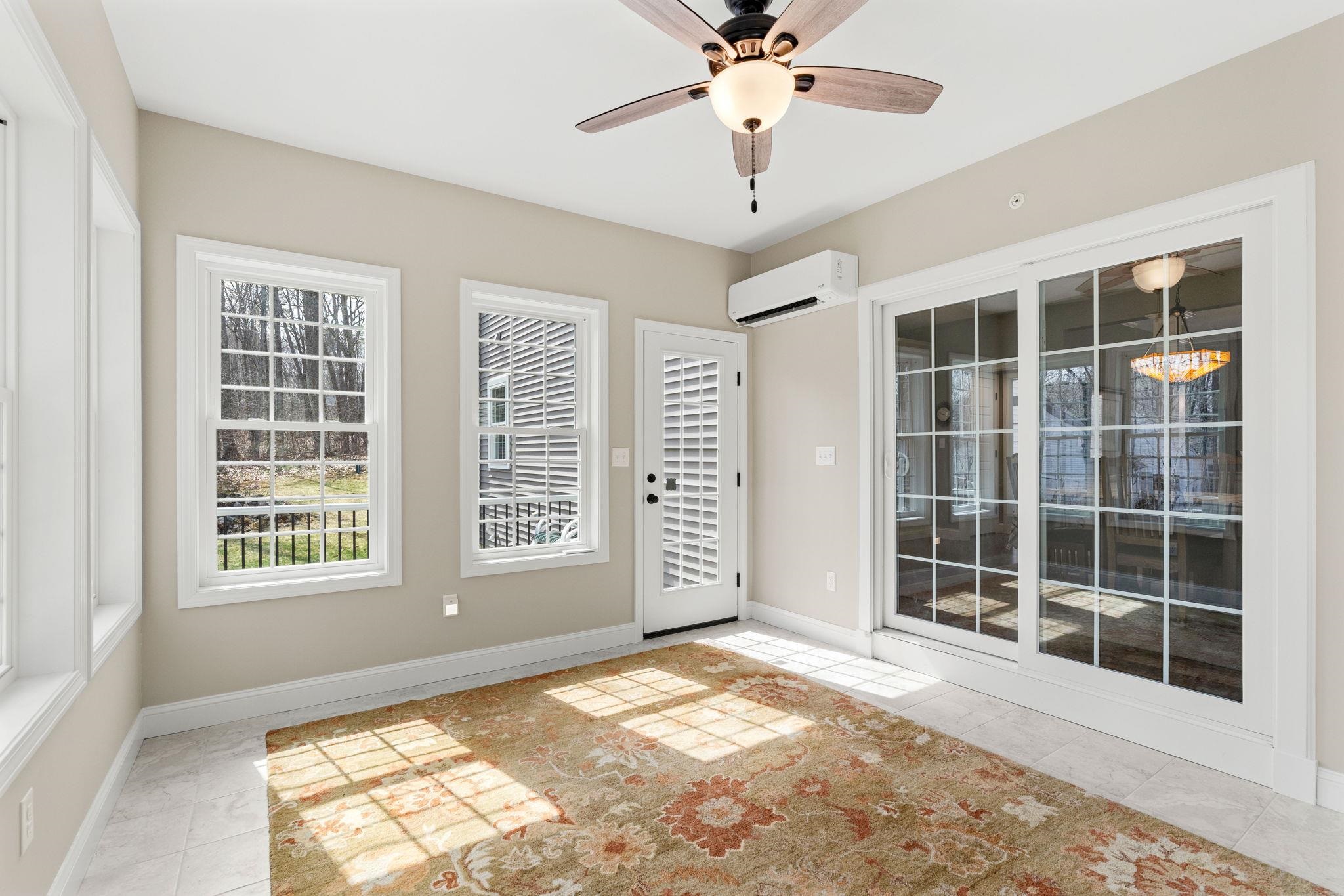 71 Haverhill Rd, Salem, NH 03079