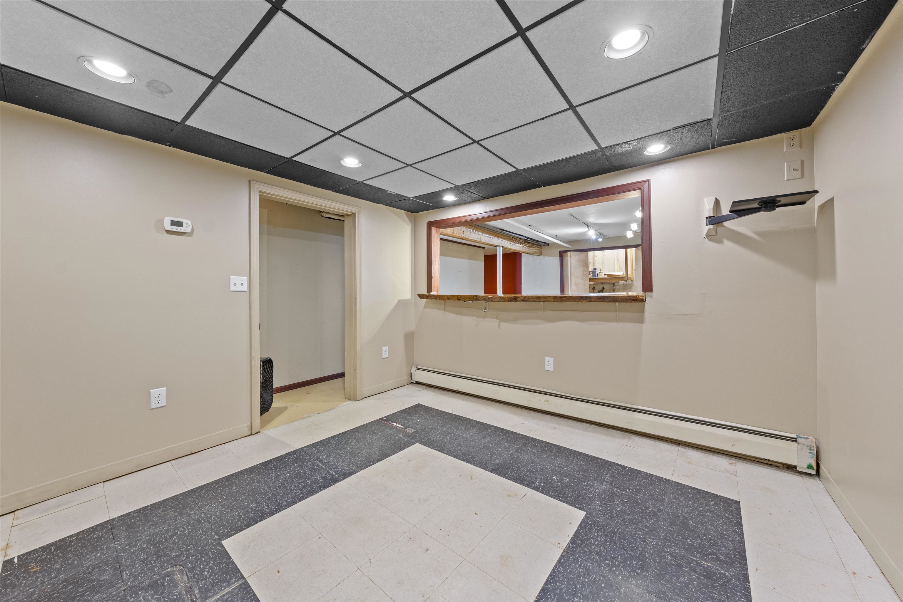 Office or bar, you pick!