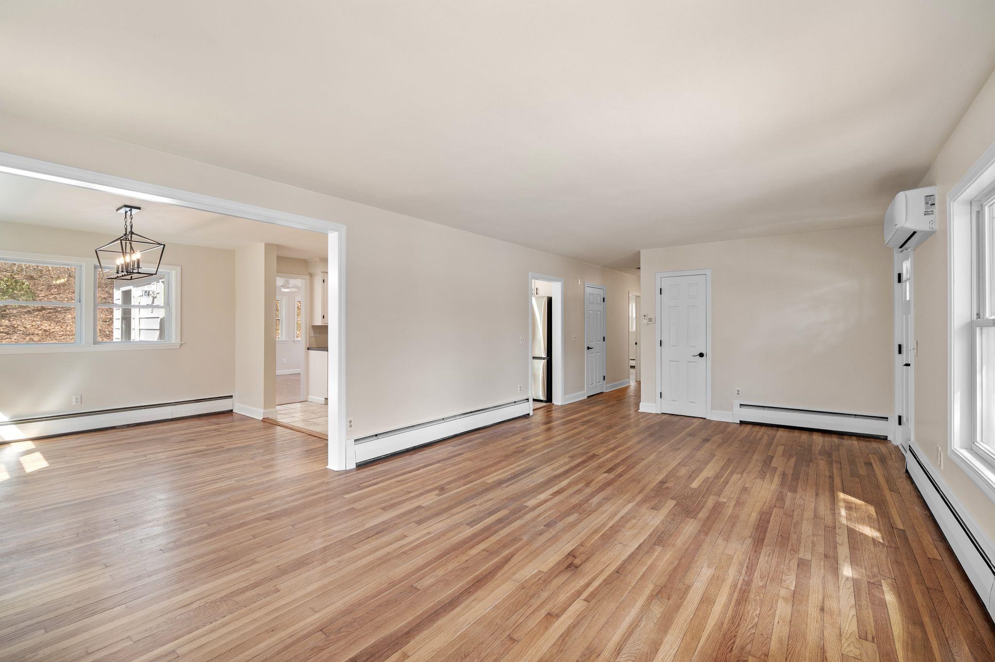 282 Wallace Rd, Bedford, NH 03110